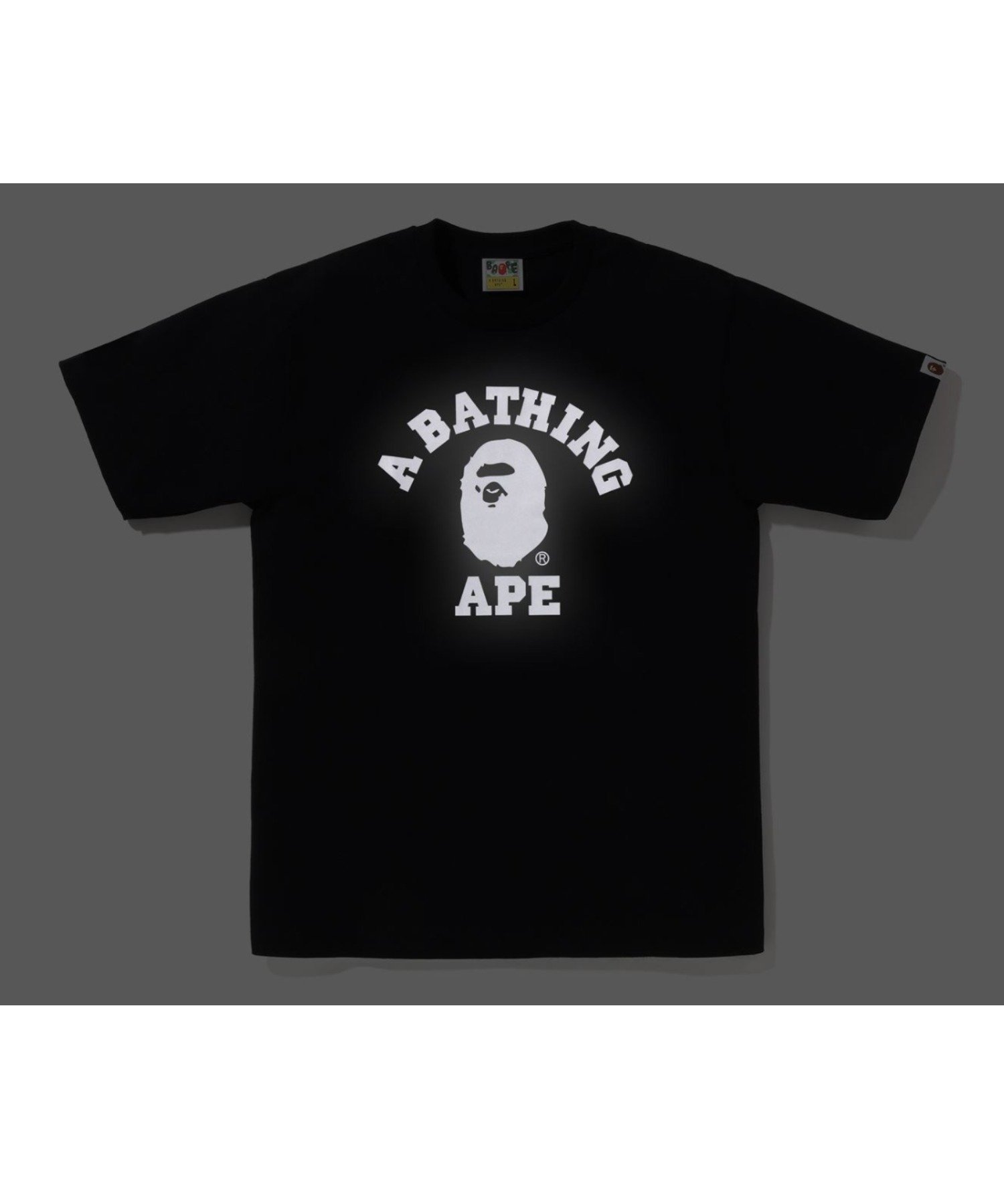 A BATHING APE REFLECTIVE ON COLLEGE TEE ア ベイシング エイプ トップス カットソー・Tシャツ ホワイト ブラック【送料無料】