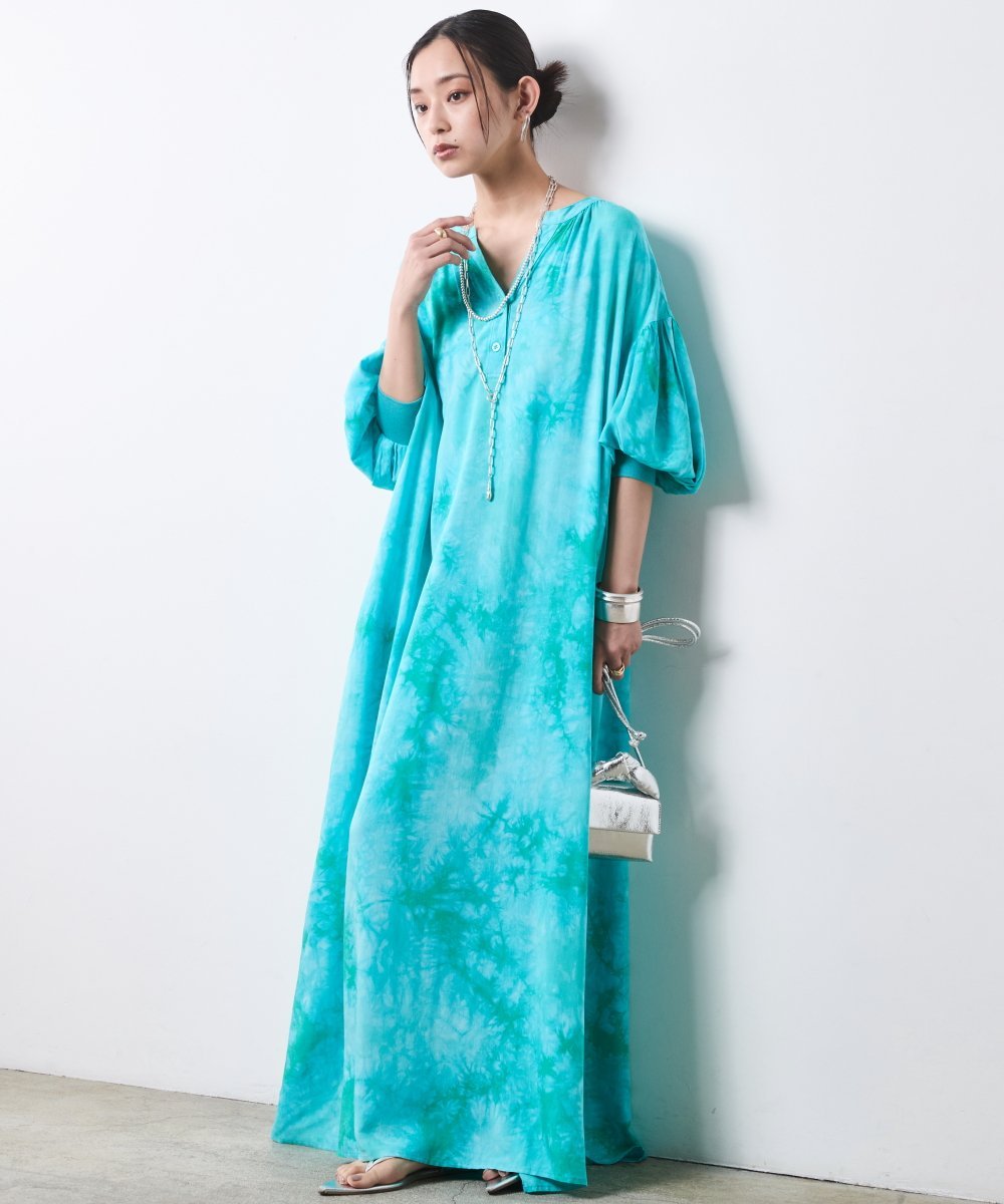 【SALE/20% OFF】CHIC STYLE Skipper Tie-Dye Long Dress <Plus Sizes Available> Chic Style Chic Style Dresses & Gowns Dress Blue 【Free Shipping】