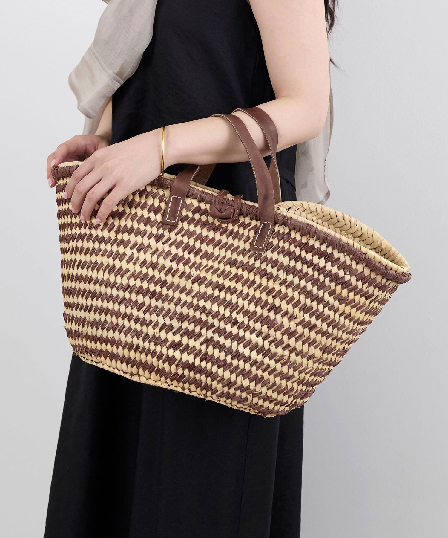【SALE／40%OFF】AFRICANSQUARE 【AFRICANSQUARE】タザ楕円底 Sラフィアミックスバッグ マイカアンドディール バッグ かごバッグ ブラウン【送料無料】