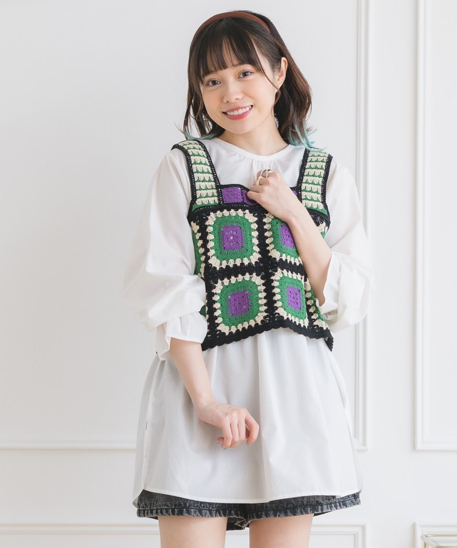 【SALE／20%OFF】ems excite カラークロシェビスチェSET レトロガール トップス シャツ・ブラウス ブラック オレンジ イエローのサムネイル