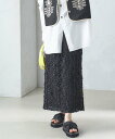 【SALE/65%OFF】SHIPS WOMEN リボン レース タイト スカート 24SS ◇ シップス スカート ロング・マキシスカート ホワイト ブラック【送料無料】