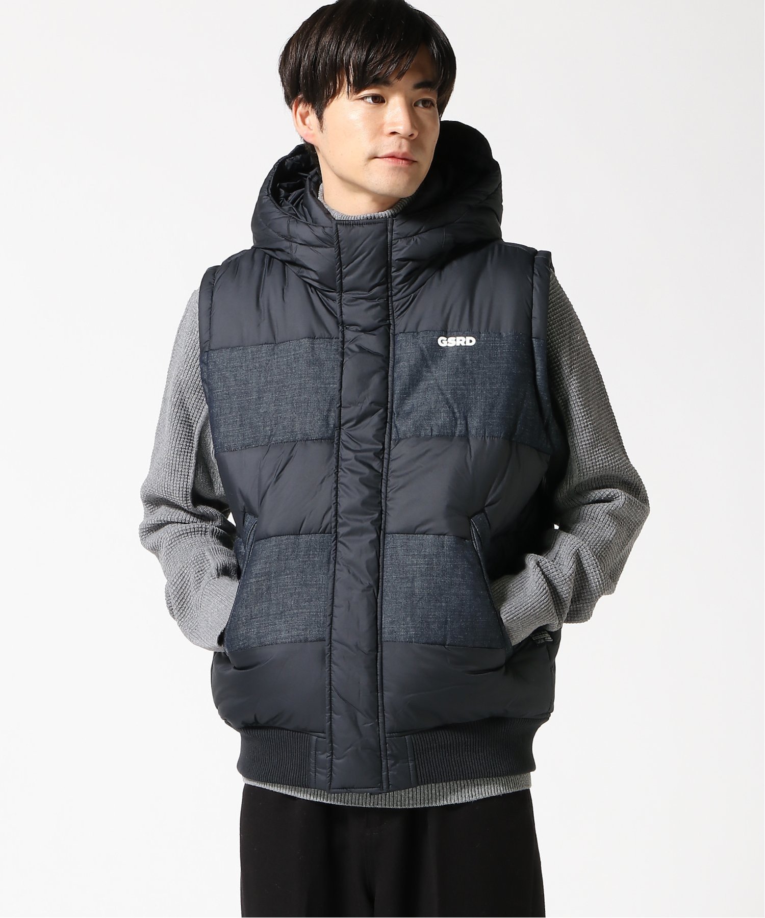 【SALE／30 OFF】G-Star RAW 【公式ショップ】SALVOS-R HDD VEST/中綿デニムミックスファブリックベスト ジースターロゥ トップス ベスト ジレ ネイビー【送料無料】