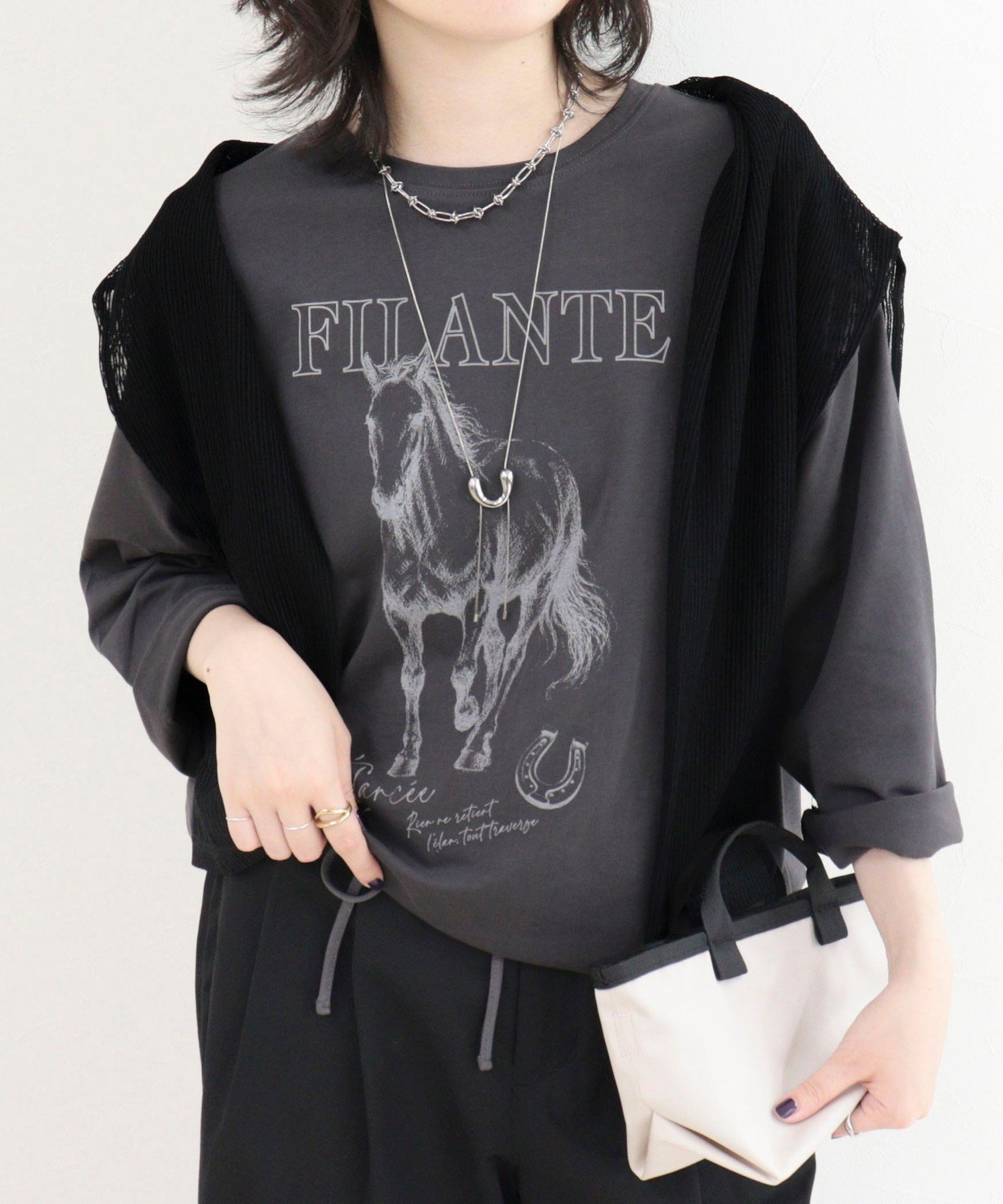 fredy emue ホースプリント裾ドロストTシャツ フレディ アンド グロスター トップス カットソー・Tシャツ グレー カーキグリーン ベージュ【送料無料】