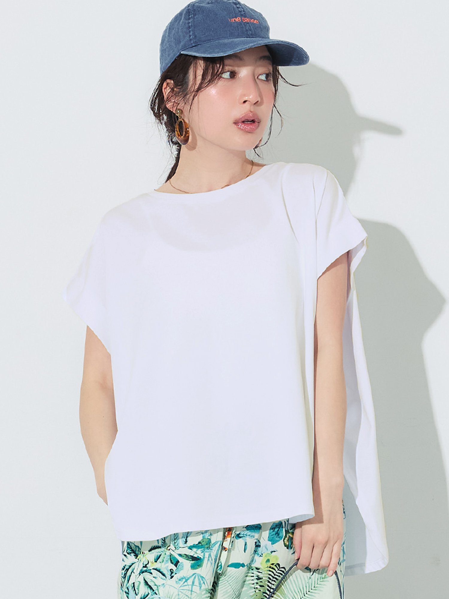 coca 【接触冷感/イージーケア】フレンチスリーブTシャツ コカ トップス カットソー・Tシャツ ホワイト ブラック