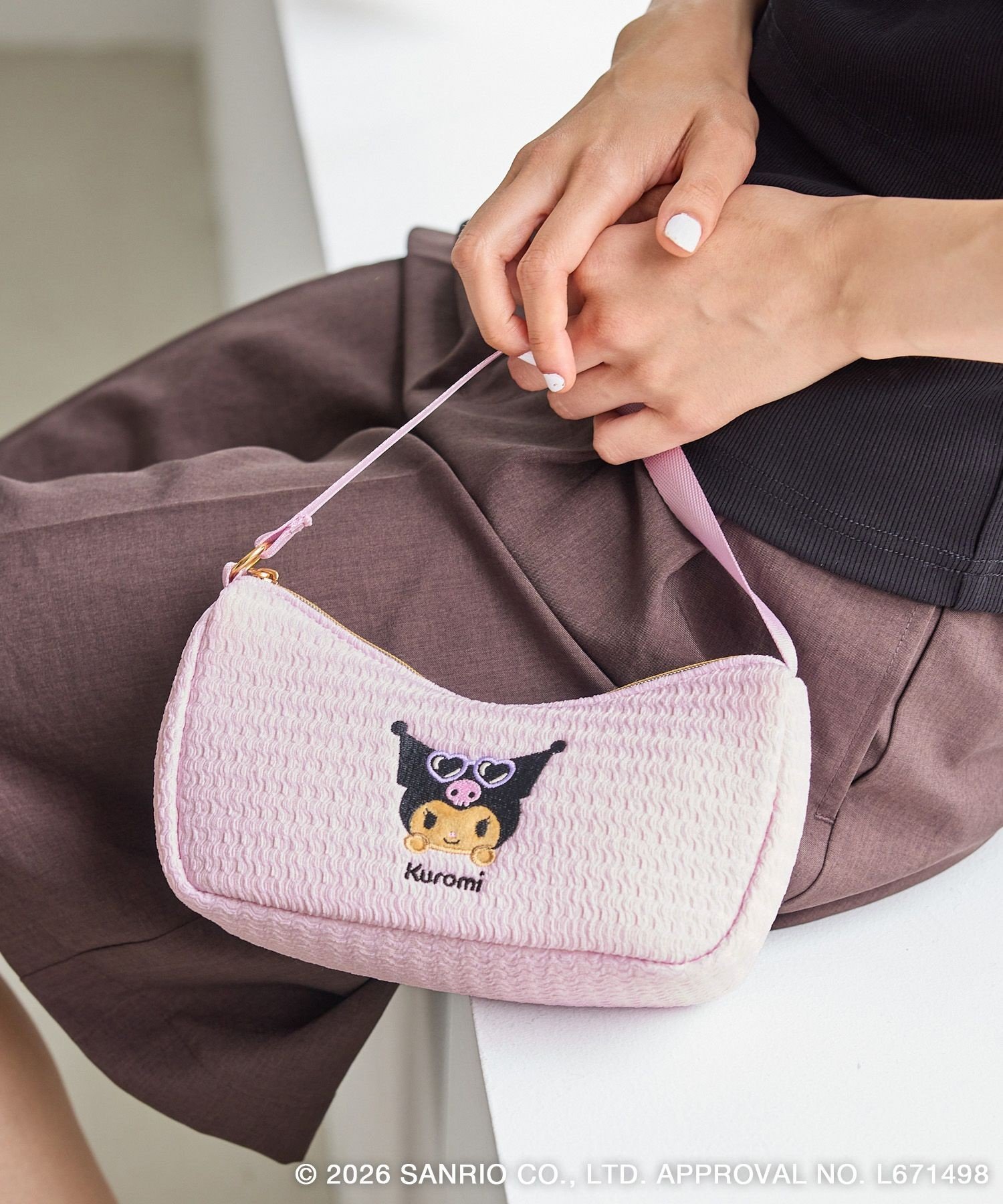 ROPE' PICNIC PASSAGE 【サンリオキャラクターズ*ROPE' PICNIC】日焼けデザイン ハンドストラップ付き刺繍ポーチ ロペピクニック 財布・ポーチ・ケース ポーチ ピンク パープル stylife-15733663 Rakuten Fashion サンプル画像2