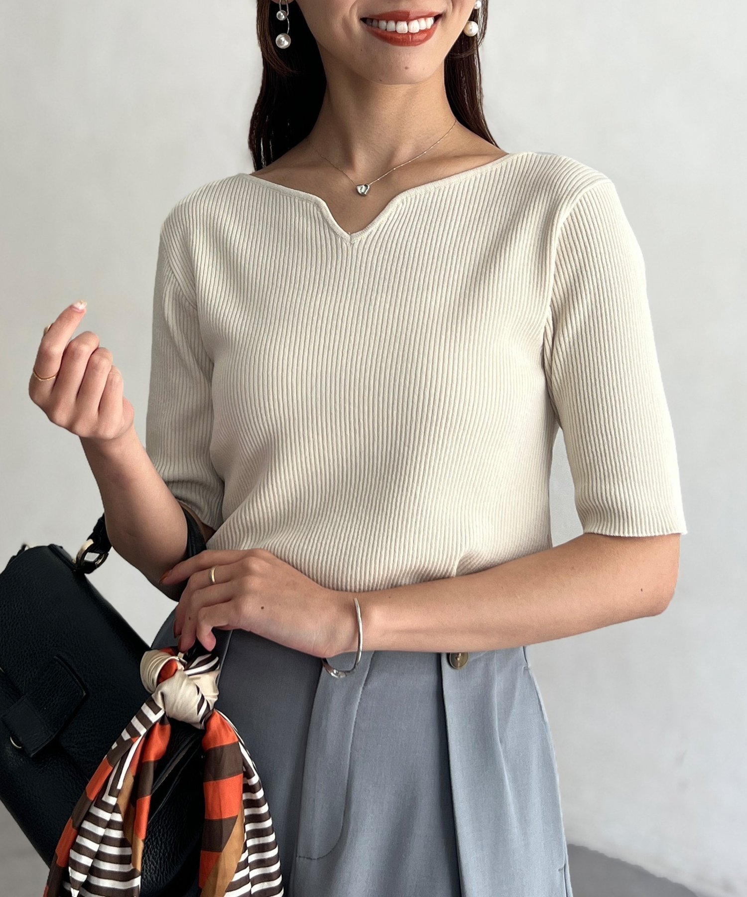 Chez toi 前後2WAY5分袖キーネックリブニット シェトワ トップス ニット ブラック ホワイト イエロー ブラウン【送料無料】