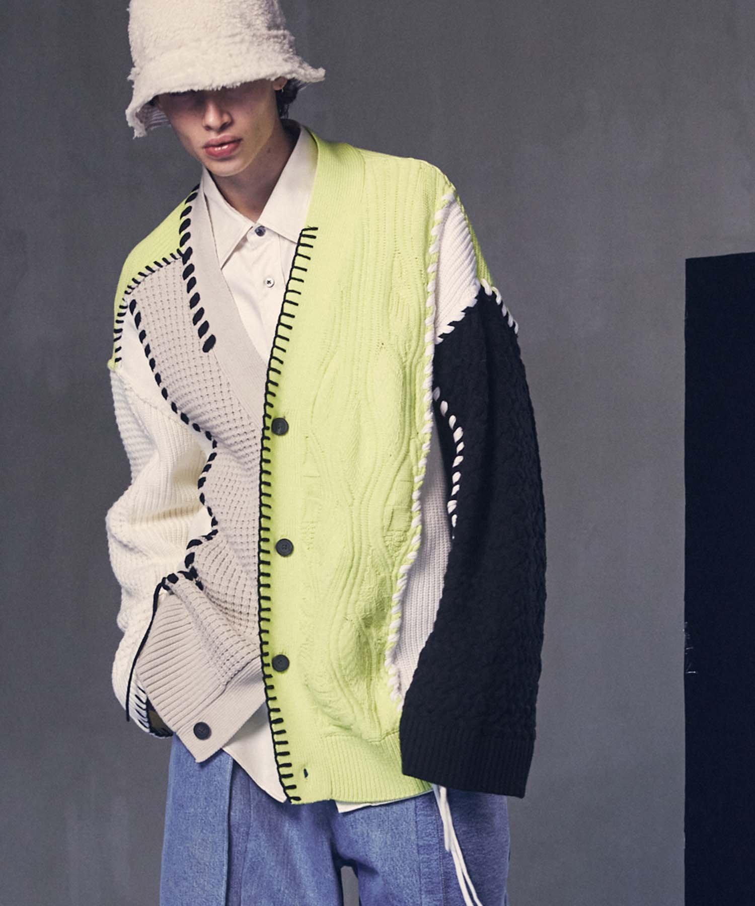 MAISON SPECIAL Oni-Waffle Crazy Patchwork Stitch Embroidery Prime-Over V-Neck Knit Cardigan メゾンスペシャル トップス カーディガン ブラック パープル【送料無料】のサムネイル