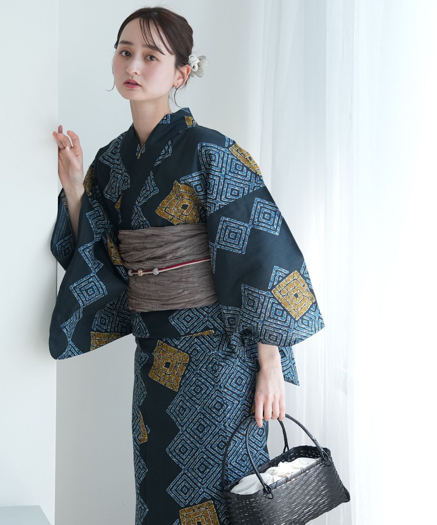 utatane utatane 浴衣3点セット ローケツ染め風 鉄紺の片寄せ ウタタネ 着物・浴衣・和装小物 浴衣【送料無料】