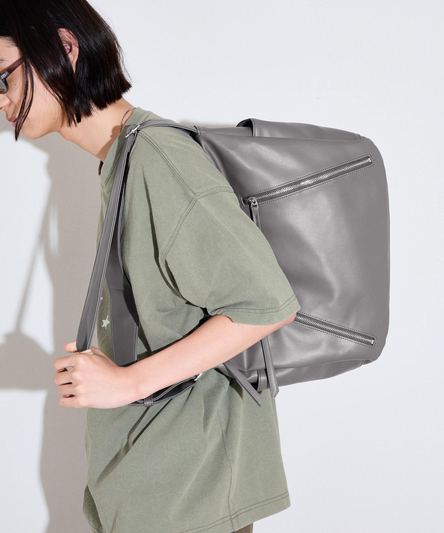 LAKOLE ダブルZIPミドルショルダーバッグ ラコレ バッグ ショルダーバッグ グレー ブラック