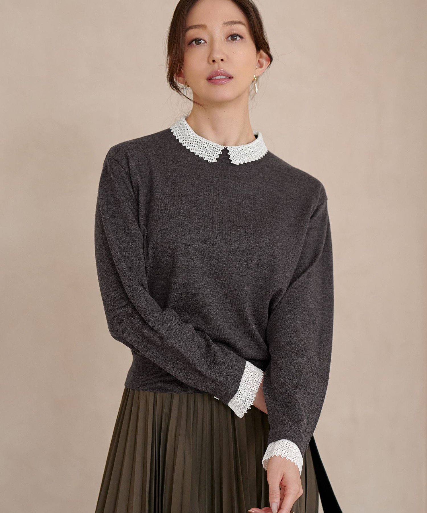 23区 【VERY12月号掲載/洗える】エンブロイダリー ジオメトリックレースコンビ ニット ニジュウサンク トップス ニット ブラック グレー ネイビー【送料無料】のサムネイル