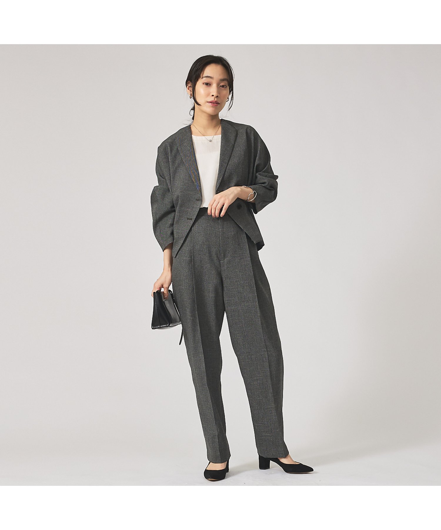 qualite 【セットアップ対応】ツイードタックテーパード カリテ パンツ その他のパンツ ベージュ グレー