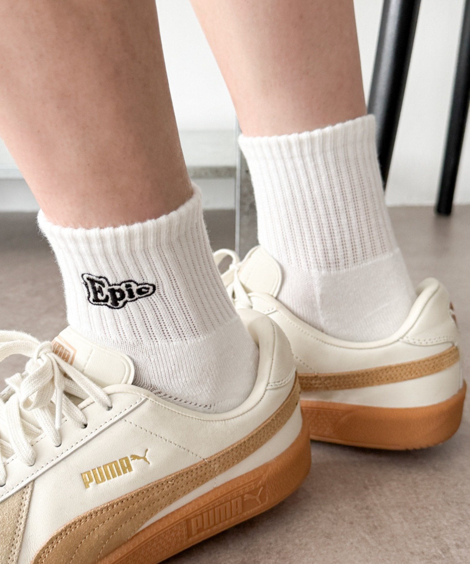 WEGO MEN'S Epic刺繍ロゴアンクルパイルソックス ウィゴー 靴下・レッグウェア 靴下 ブラック ホワイト