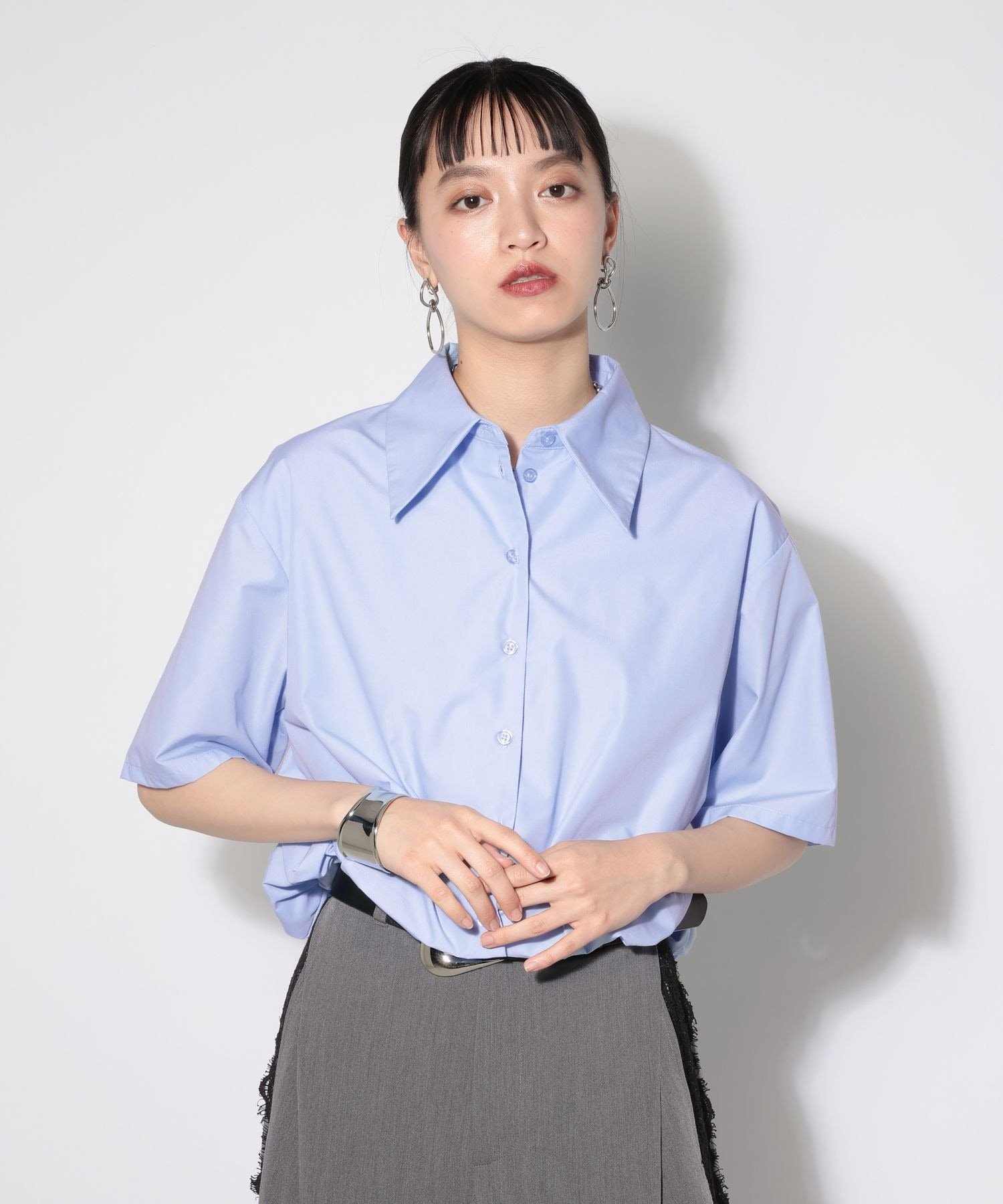 PAGEBOY バルーンショートシャツ ページボーイ トップス シャツ・ブラウス ブルー ブラック