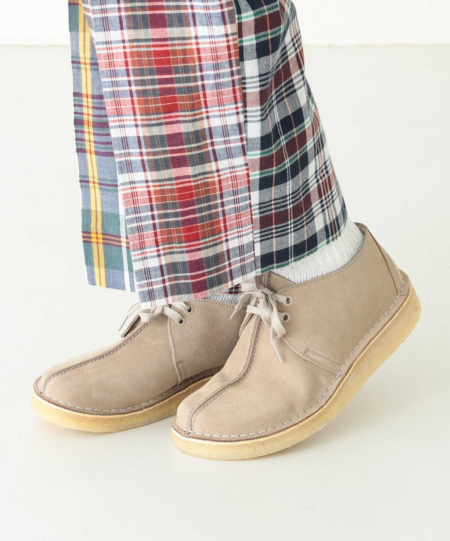 BEAMS BOY 【定番人気！】CLARKS ORIGINALS / Desert Trek クラークス アウトドア ビームス ウイメン シューズ 靴 その他のシューズ 靴 グレー【送料無料】