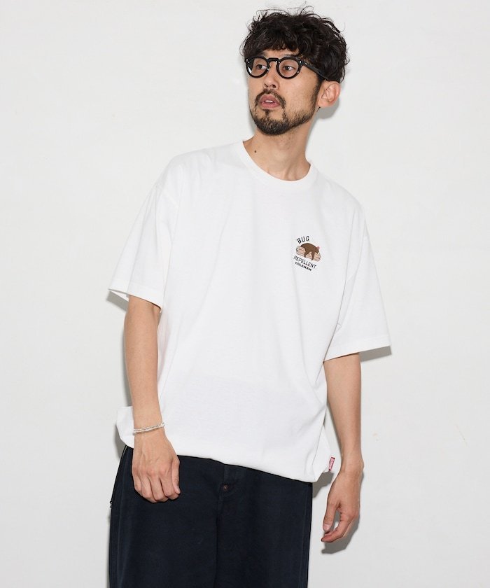 【SALE／45%OFF】Coleman Coleman × FREAK'S STORE / コールマン 別注 ワンポイントロゴ インセクトシールド Tシャツ フリークスストア トップス カットソー・Tシャツ ホワイト グレー