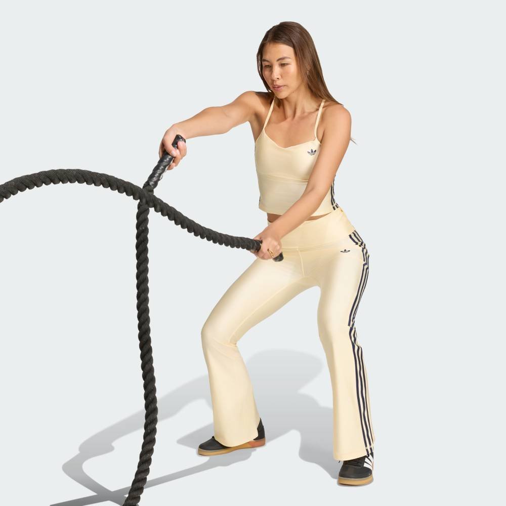 【公式】アディダス adidas 返品可 アディダス オリジナルス スポーツ タンクトップ パッド入り アディダス トップス ノースリーブ・タンクトップ イエロー