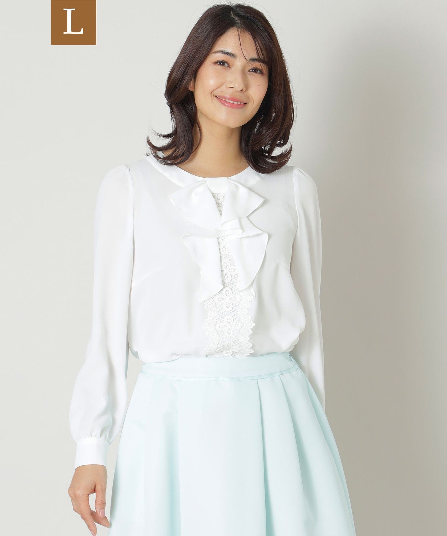 TO BE CHIC 【L】フロントレース ノーカラーブラウス サンヨー エルサイズ トップス シャツ・ブラウス グリーン ホワイト
