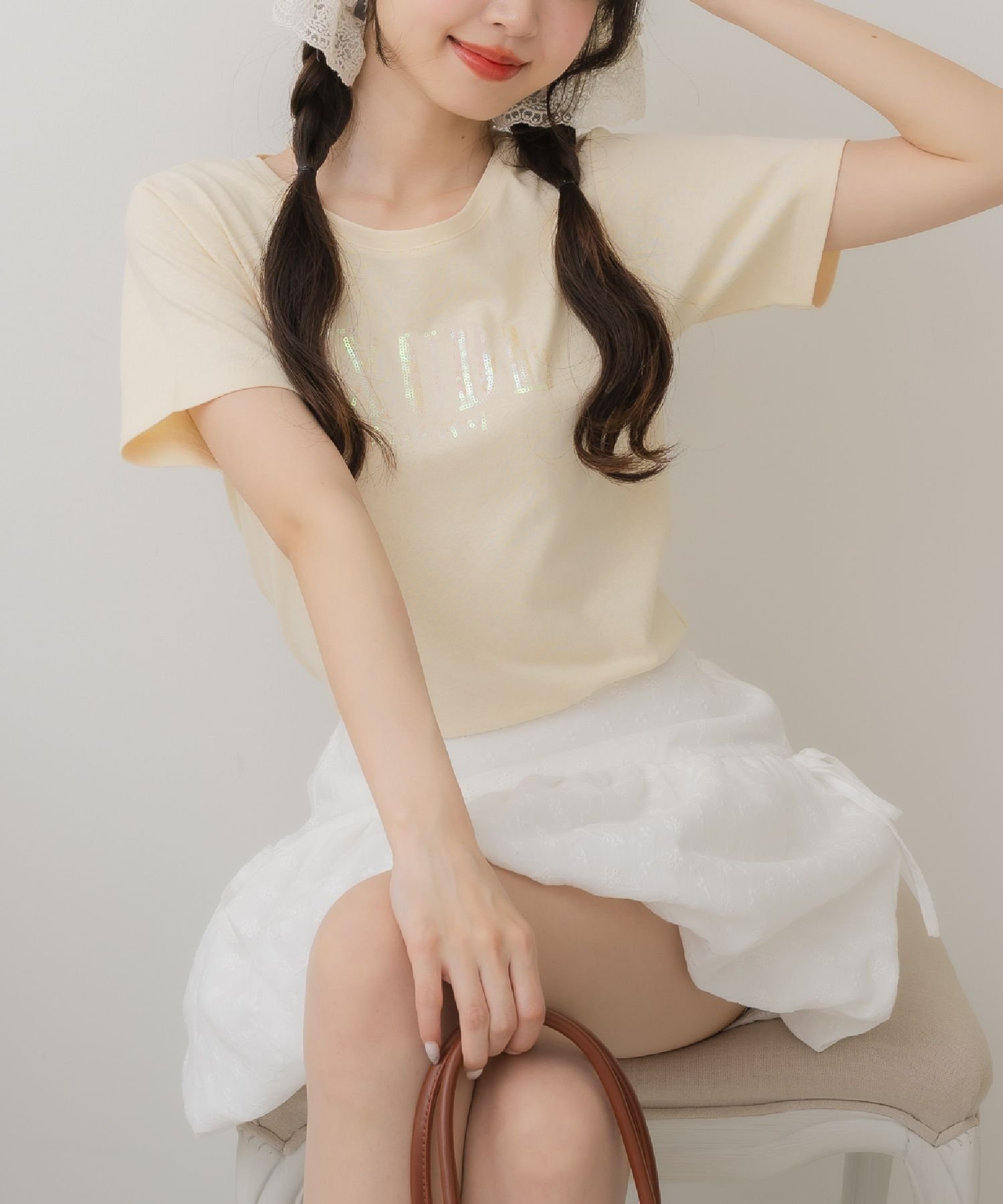 MEDMx88RISING スパンコール ロゴ 丸襟 半袖Tシャツ トップス 楽天市場】スパンコール tシャツ(柄ロゴ)(レディース