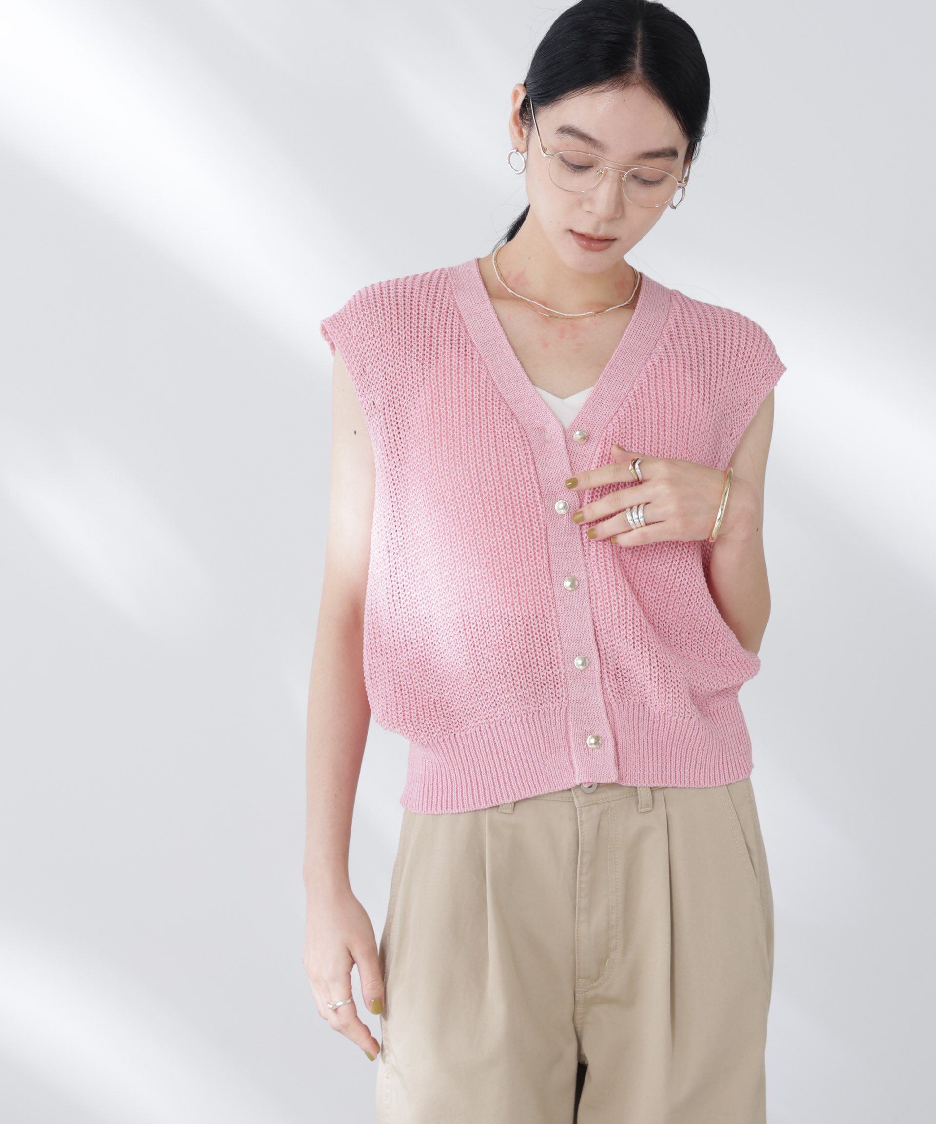 NANO universe ペーパーヤーン畦ニットベスト ナノユニバース トップス ニット ホワイト ピンク グレー【送料無料】のサムネイル