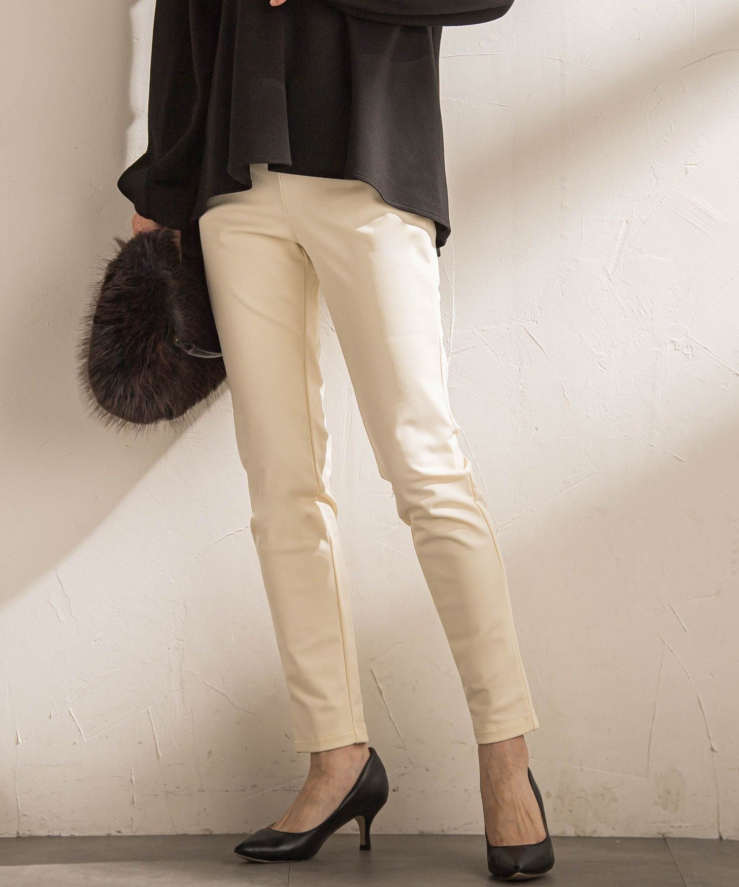 LAUTREAMONT 【WEB限定】裏起毛発熱レギンスパンツ≪ストレッチ/洗える≫ ロートレアモン パンツ その他のパンツ ブラック カーキグリーン ホワイト【送料無料】のサムネイル