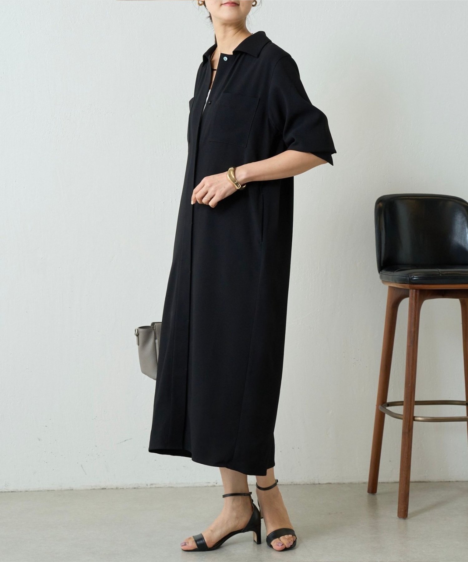 【SALE／5%OFF】BEARDSLEY バックサテンシャツワンピース《LIVETAR》 ビアズリー ワンピース・ドレス その他のワンピース・ドレス ブラック ホワイト【送料無料】