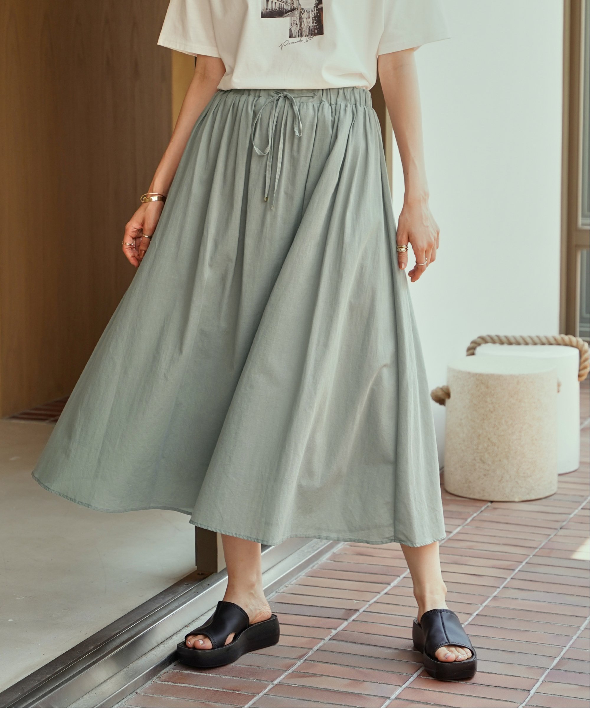 【SALE／50%OFF】ikka ギャザーフレアスカート イッカ スカート ロング・マキシスカート カーキグリーン オレンジ ブルー
