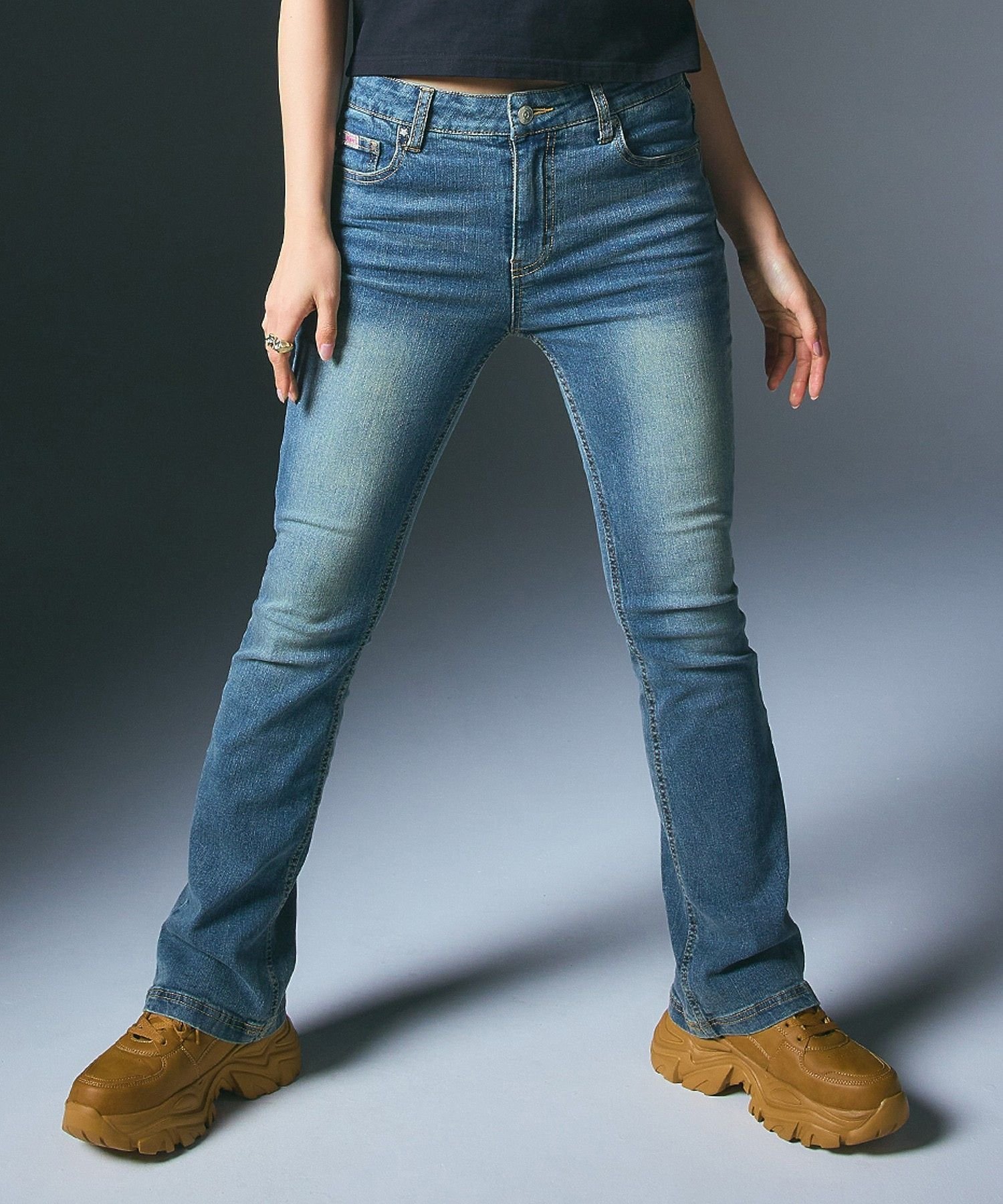 X-girl LOW RISE FLARE SKINNY DENIM PANTS エックスガール パンツ その他のパンツ ブルー ブラック