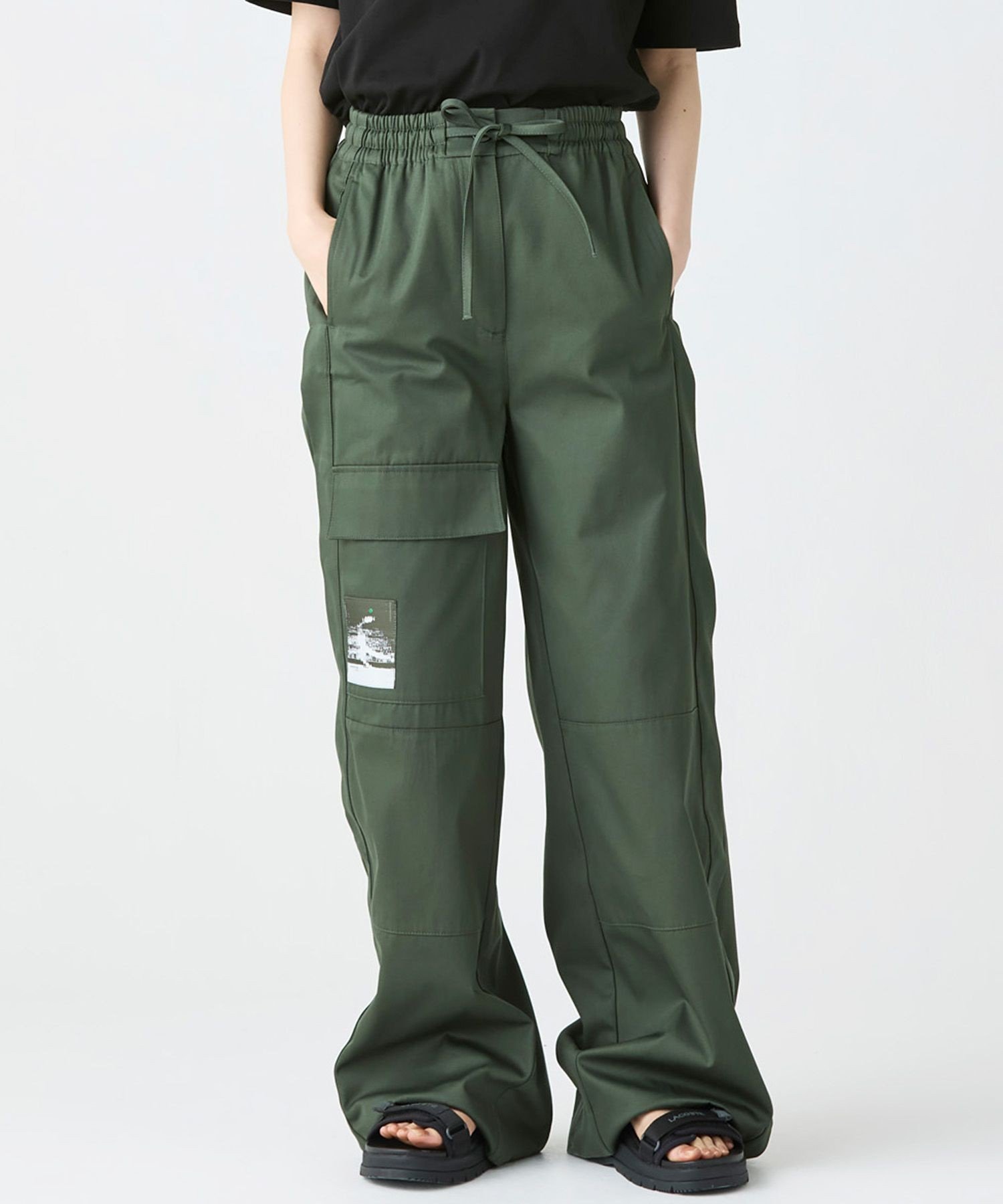 【SALE／40%OFF】LACOSTE アシンメトリー ワイドストレート カーゴポケットパンツ ラコステ パンツ その他のパンツ【送料無料】