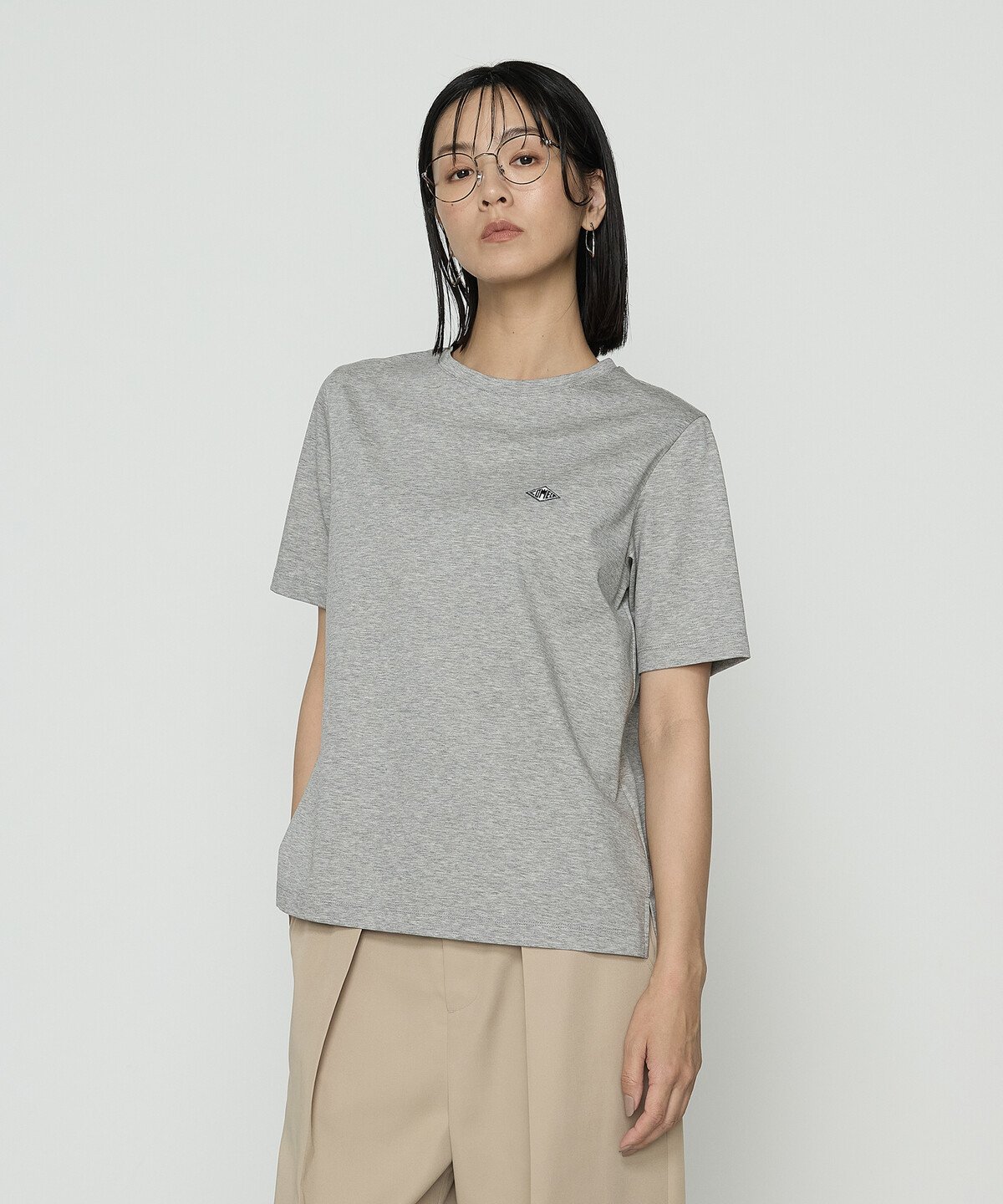 スーピマコットンポンチ ワッペンTシャツ コムサ トップス カットソー・Tシャツ ホワイト グレー ネイビー