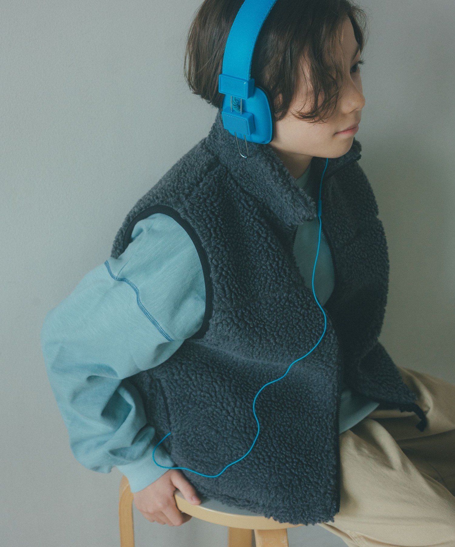 【SALE／10%OFF】UNITED ARROWS green label relaxing 【スタメンシリーズ】ボアベスト / キッズ 100cm-160cm ユナイテッドアローズ グリーンレーベルリラクシング トップス ベスト・ジレ グレー ホワイト 3