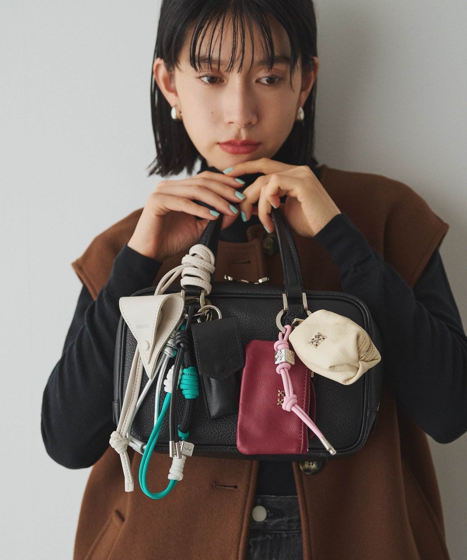 完売品 極美品 russet ミニボストンショルダーバッグ ブラック 楽天市場】ラシット ミニボストンの通販
