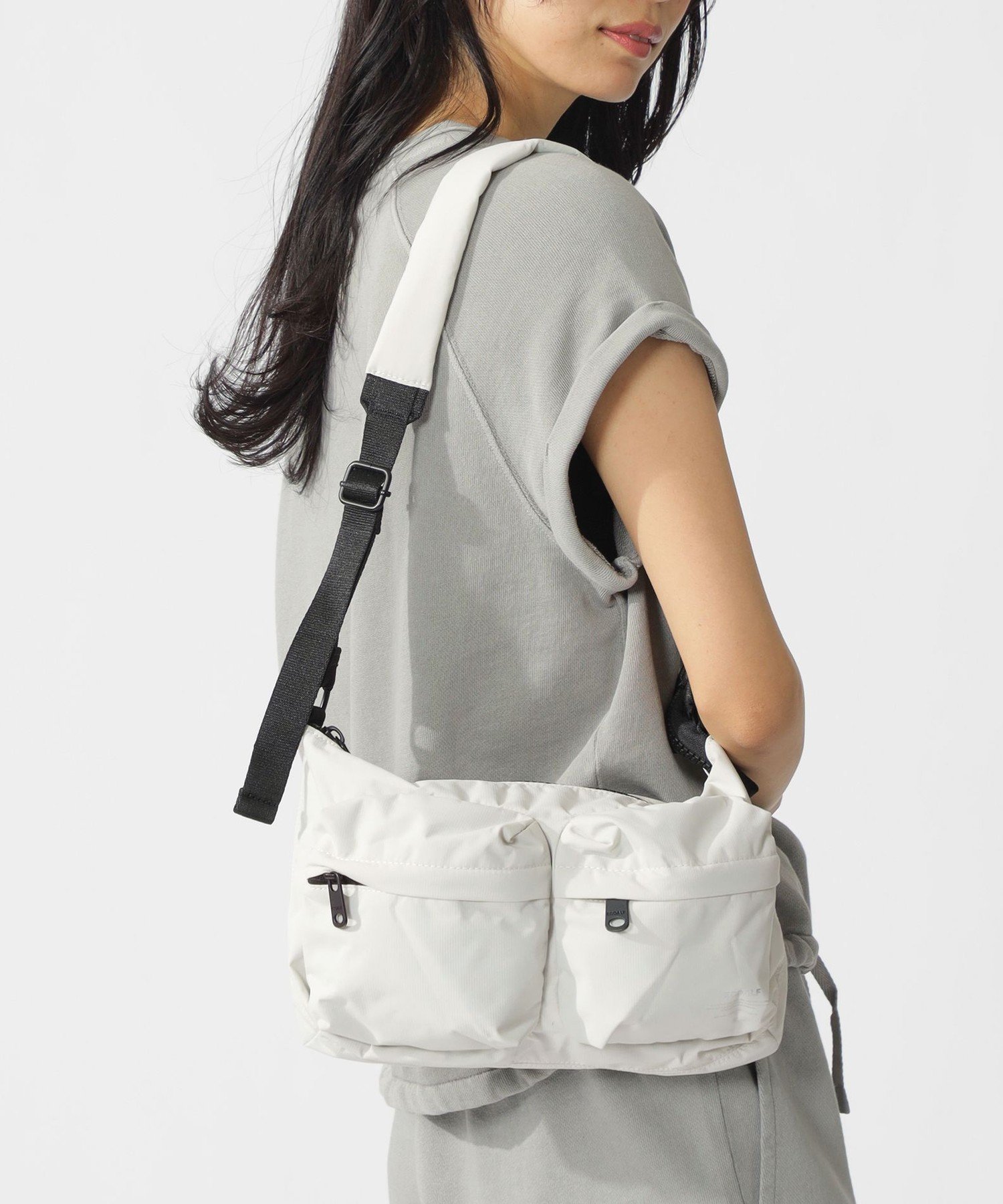 【SALE／33%OFF】ECOALF DANI ボディ バッグ / DANI CROSSBODY UNISEX エコアルフ バッグ ショルダーバッグ ホワイト【送料無料】
