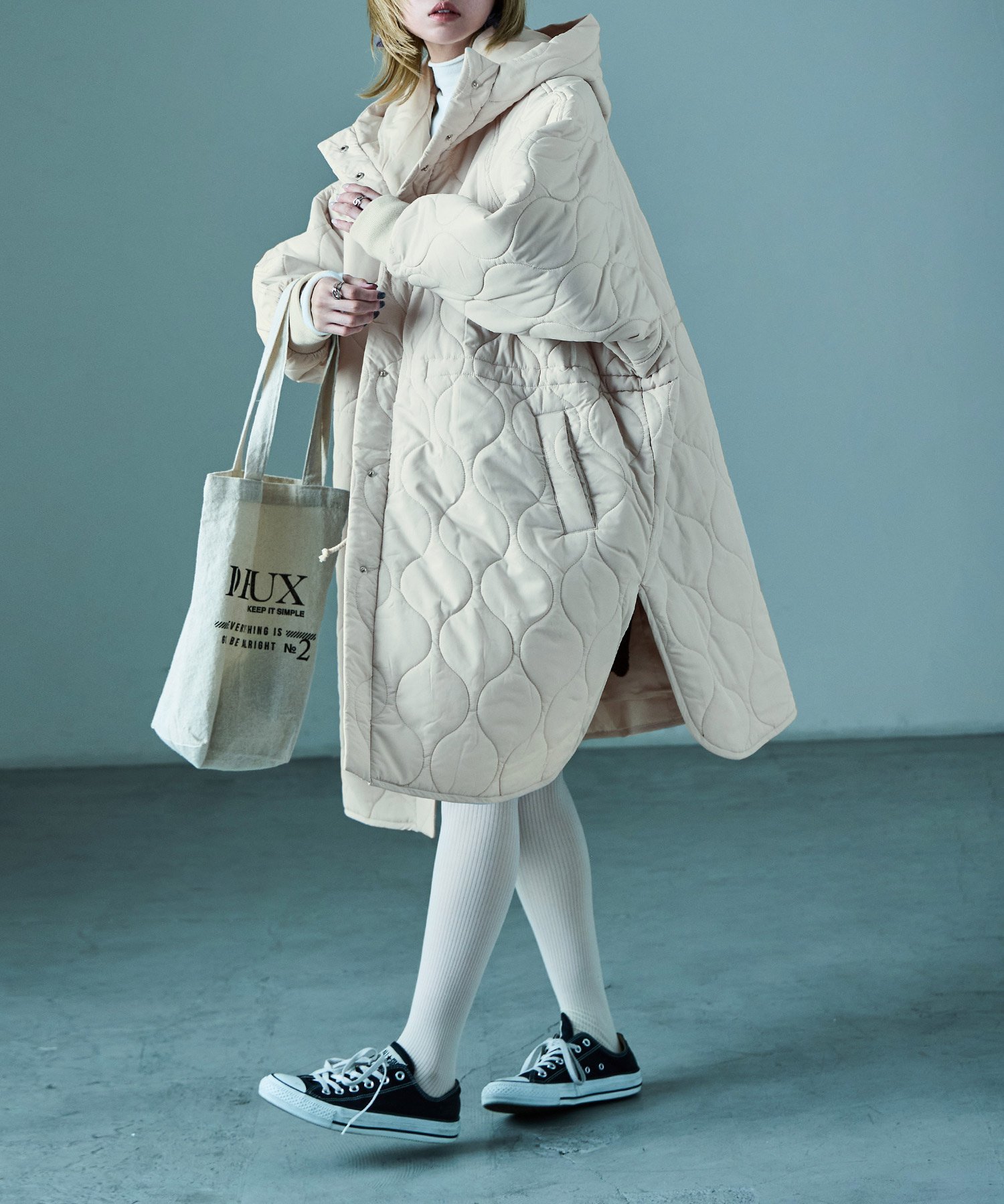 FashionLetter フード付き オーバーサイズ キルティングロングコート ビーフラット ジャケット・アウター ダウンジャケット・ダウンベスト ホワイト ブラック カーキグリーン【送料無料】のサムネイル