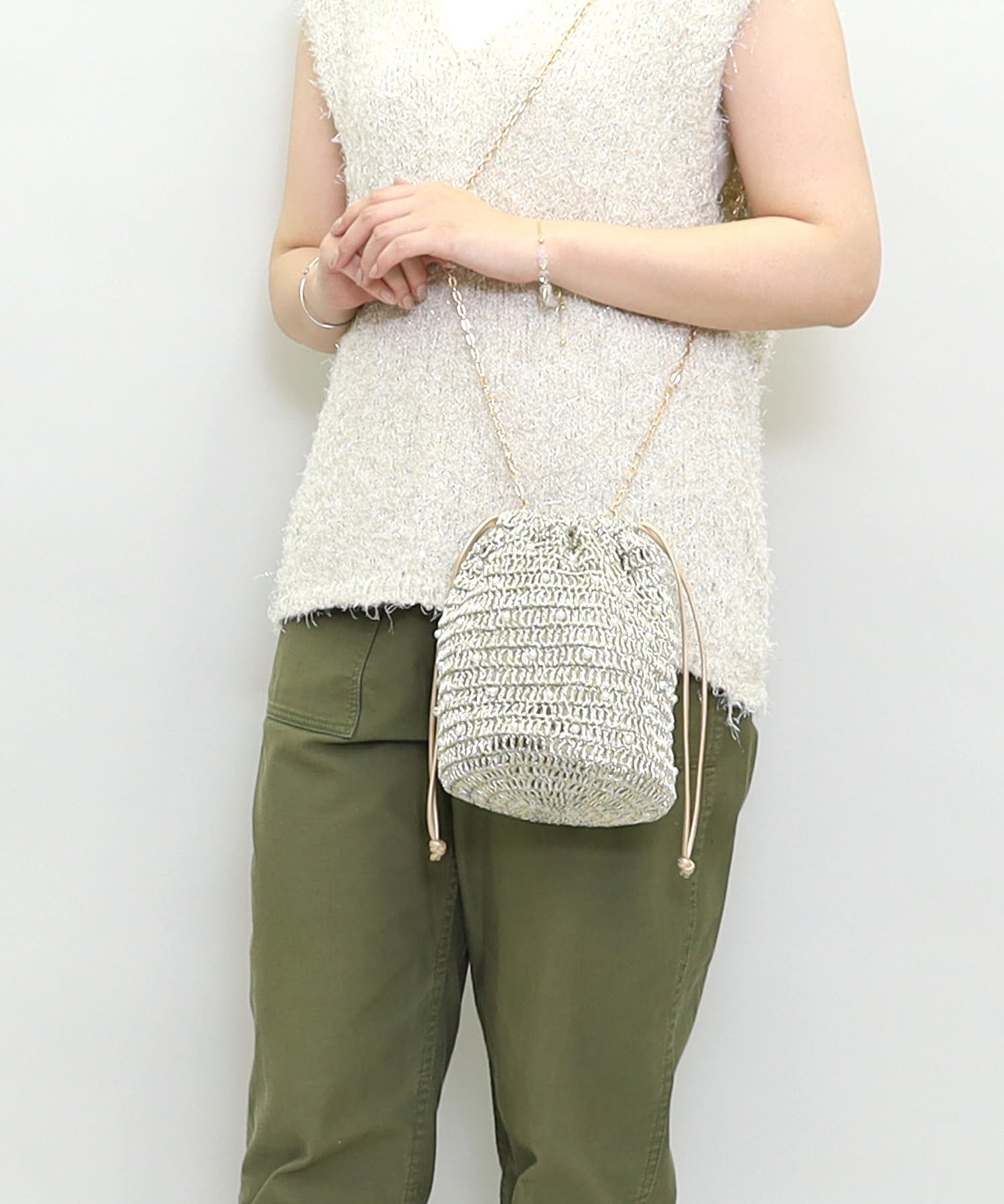 【SALE／40%OFF】COOCO パール付メタリック配色編み2WAY巾着バッグ プードゥードゥー バッグ トートバッグ ゴールド