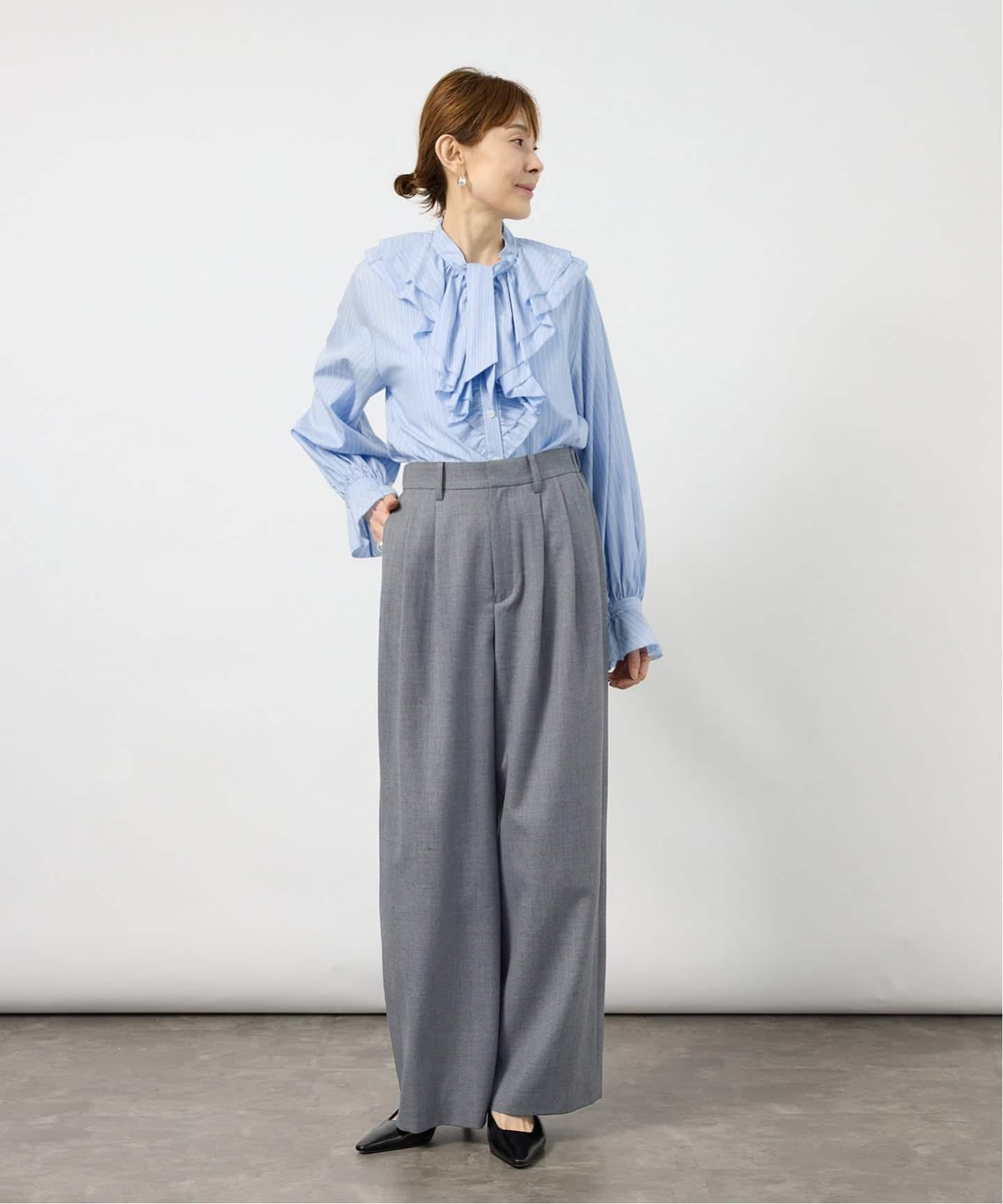 VERMEIL par iena 《予約》ANASTASIA タックパンツ ヴェルメイユ パー イエナ パンツ スラックス・ドレスパンツ グレー ブラウン