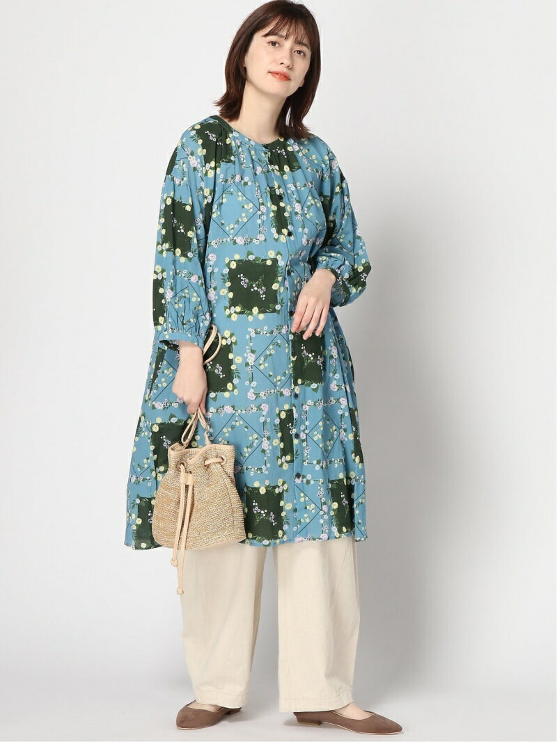 【SALE／40%OFF】SUPER HAKKA コットンシフォン アンティークスカーフフラワープリントワンピース(前開き) スーパーハッカ ワンピース・ドレス その他のワンピース・ドレス ブルー ベージュ【送料無料】のサムネイル