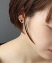 Lilas 《予約》オニキスピラミッドモチーフ4mmピアス K10(両耳) スピックアンドスパン アクセサリー・腕時計 ピアス ゴールド【送料無料】