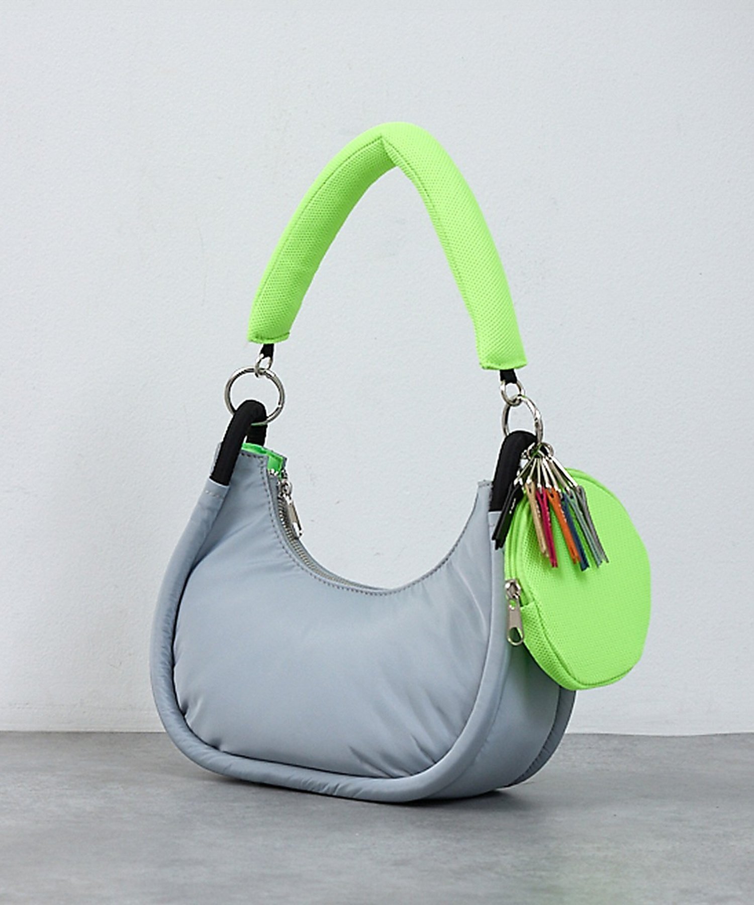 NOMINE 【cheek】round 2WAY shoulder 2WAY ハーフムーン型 ノミネ バッグ ショルダーバッグ ホワイト グレー ブラック【送料無料】