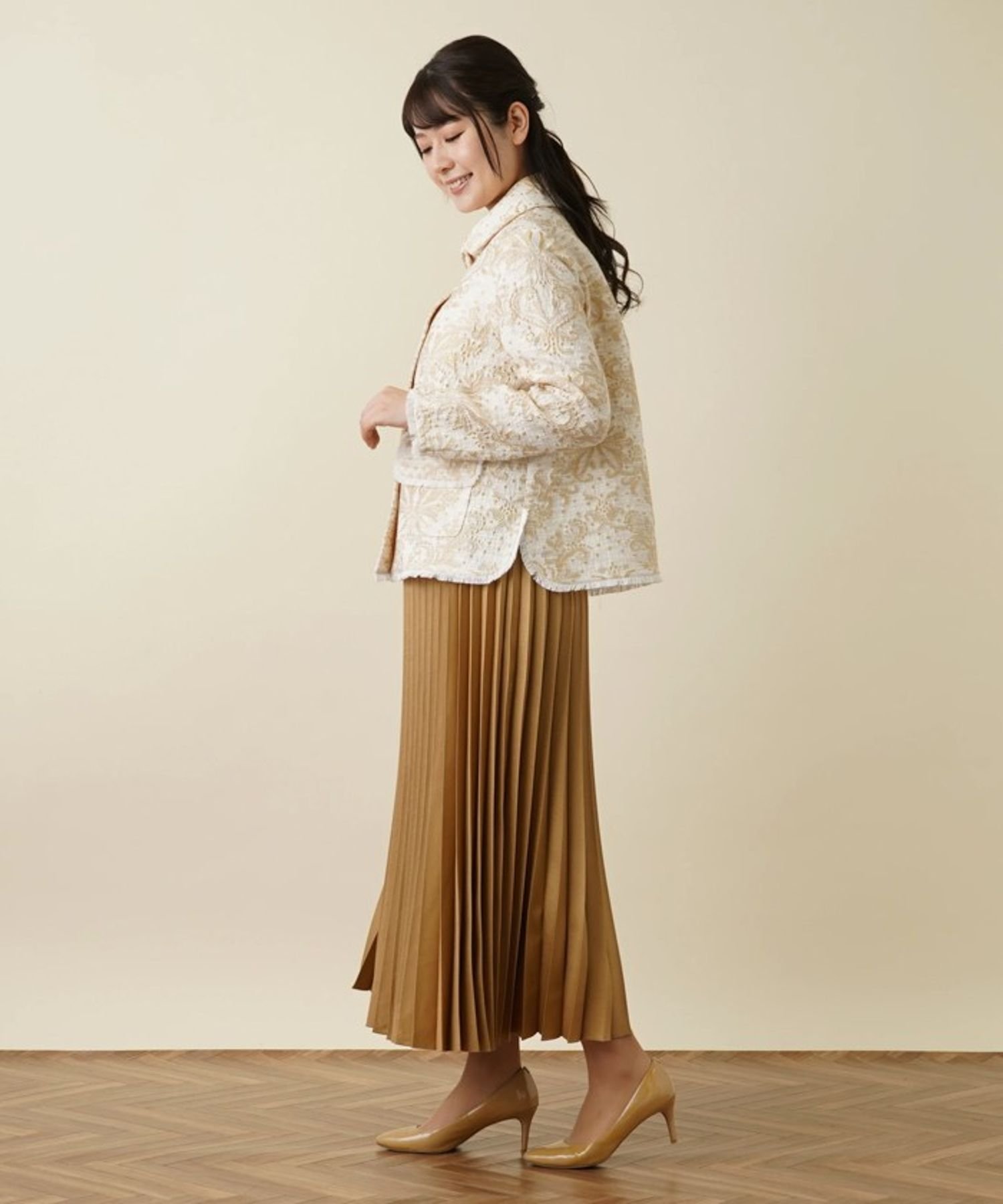 Leilian ジャガード刺繍ジャケット レリアン ジャケット・アウター テーラードジャケット・ブレザー ベージュ