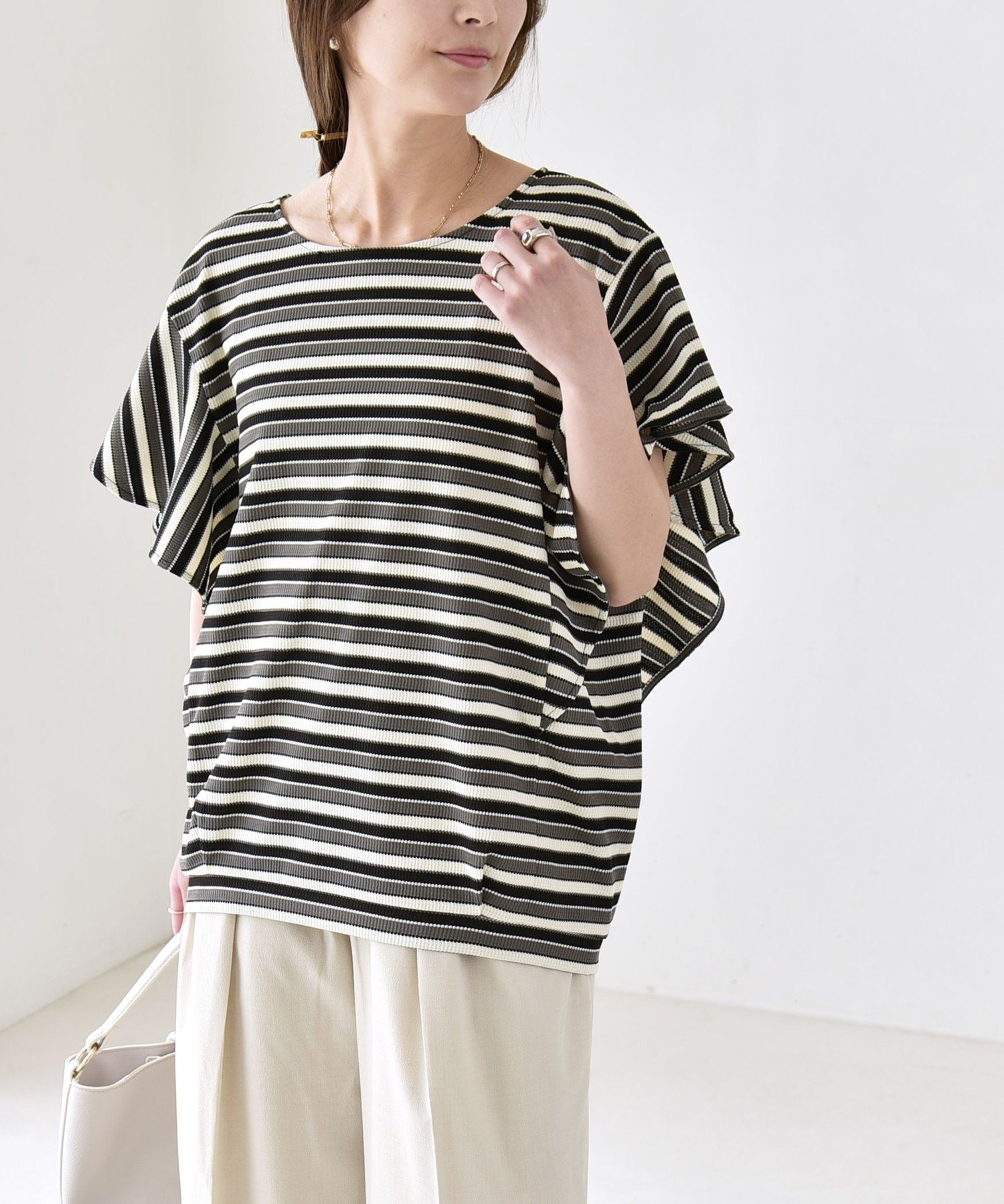 quaranciel quaranciel:＜洗濯機可能＞マルチボーダー ラッフル コクーン プルオーバー シップス トップス カットソー・Tシャツ ブラック ブルー