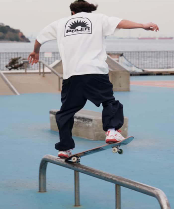 POLER 別注 Response S フリークスストア トップス カットソー・Tシャツ ブラック ホワイト