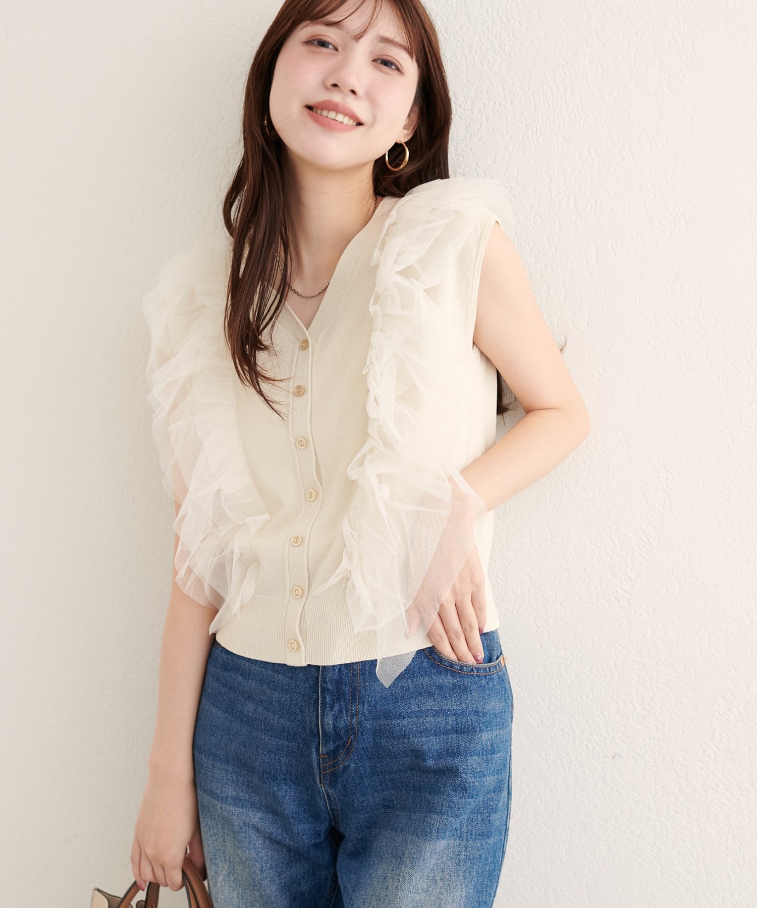 【SALE／10%OFF】natural couture 【WEB限定】チュールフリルニットベスト ナチュラルクチュール トップス ニット ベージュ ブラック グレー ホワイト【送料無料】のサムネイル