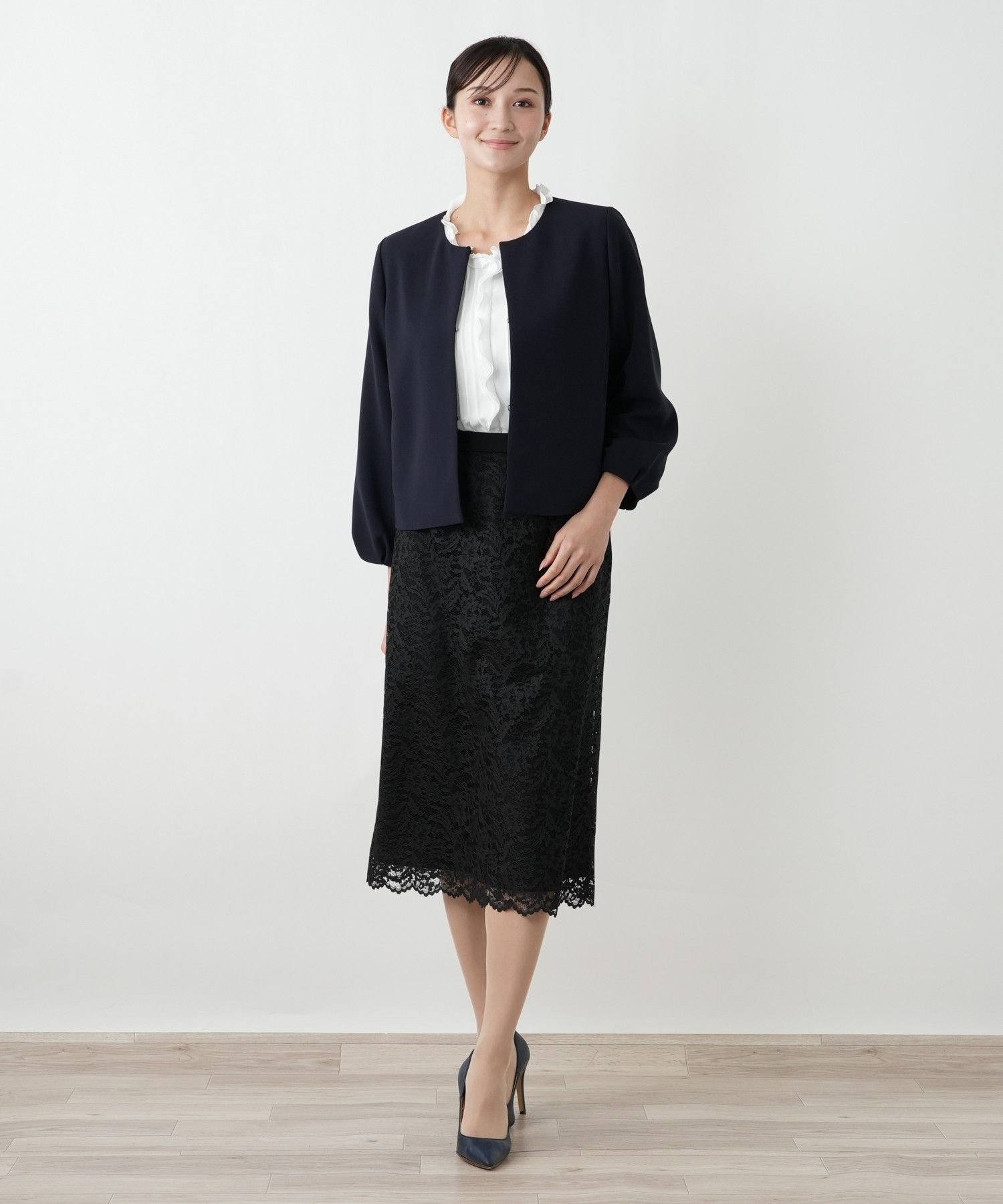 Leilian PLUS HOUSE 【店頭人気】ノーカラージャケット レリアン プラスハウス ジャケット・アウター テーラードジャケット・ブレザー ベージュ ネイビー