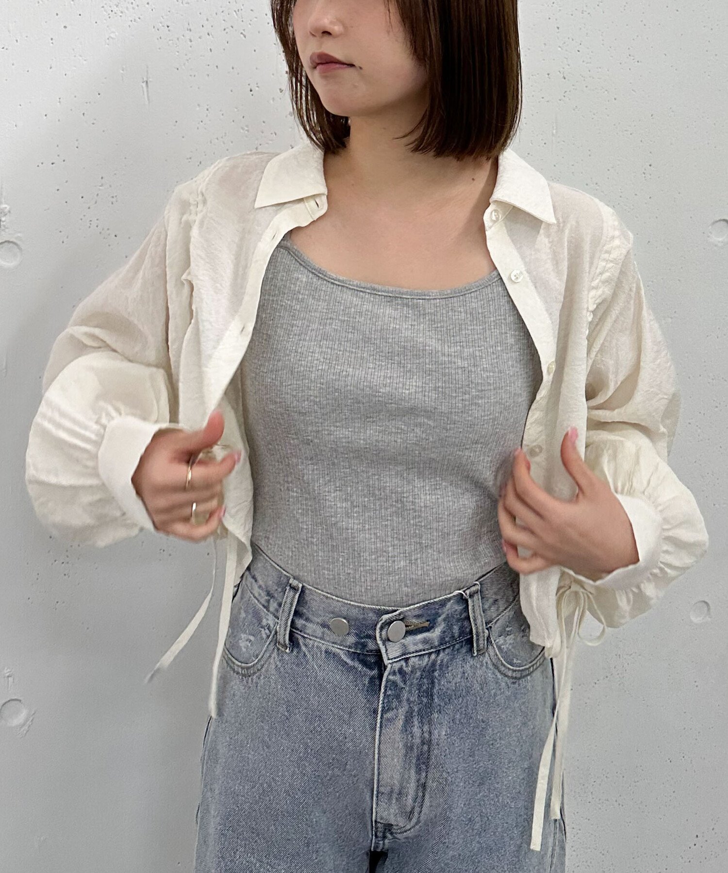 【SALE／30%OFF】archives パット付きストラップキャミ/ アルシーヴ トップス キャミソール グレー ブラック ホワイト