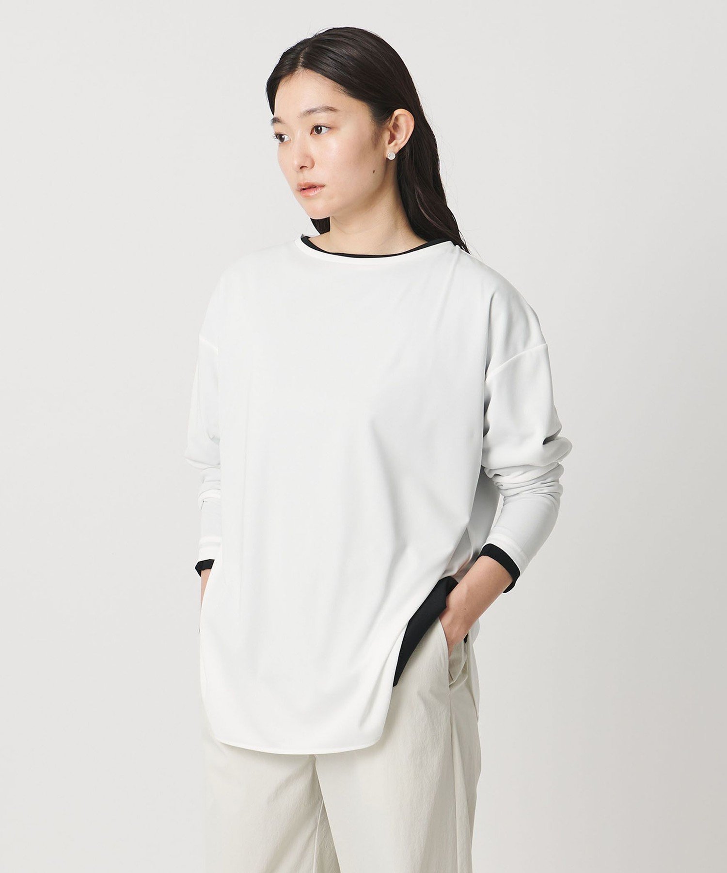 ＜MARW UNITED ARROWS＞ラウンドヘム ロングスリーブ カットソー UVカット ビューティー＆ユース ユナイテッドアローズ トップス カットソー・Tシャツ ホワイト ブラック