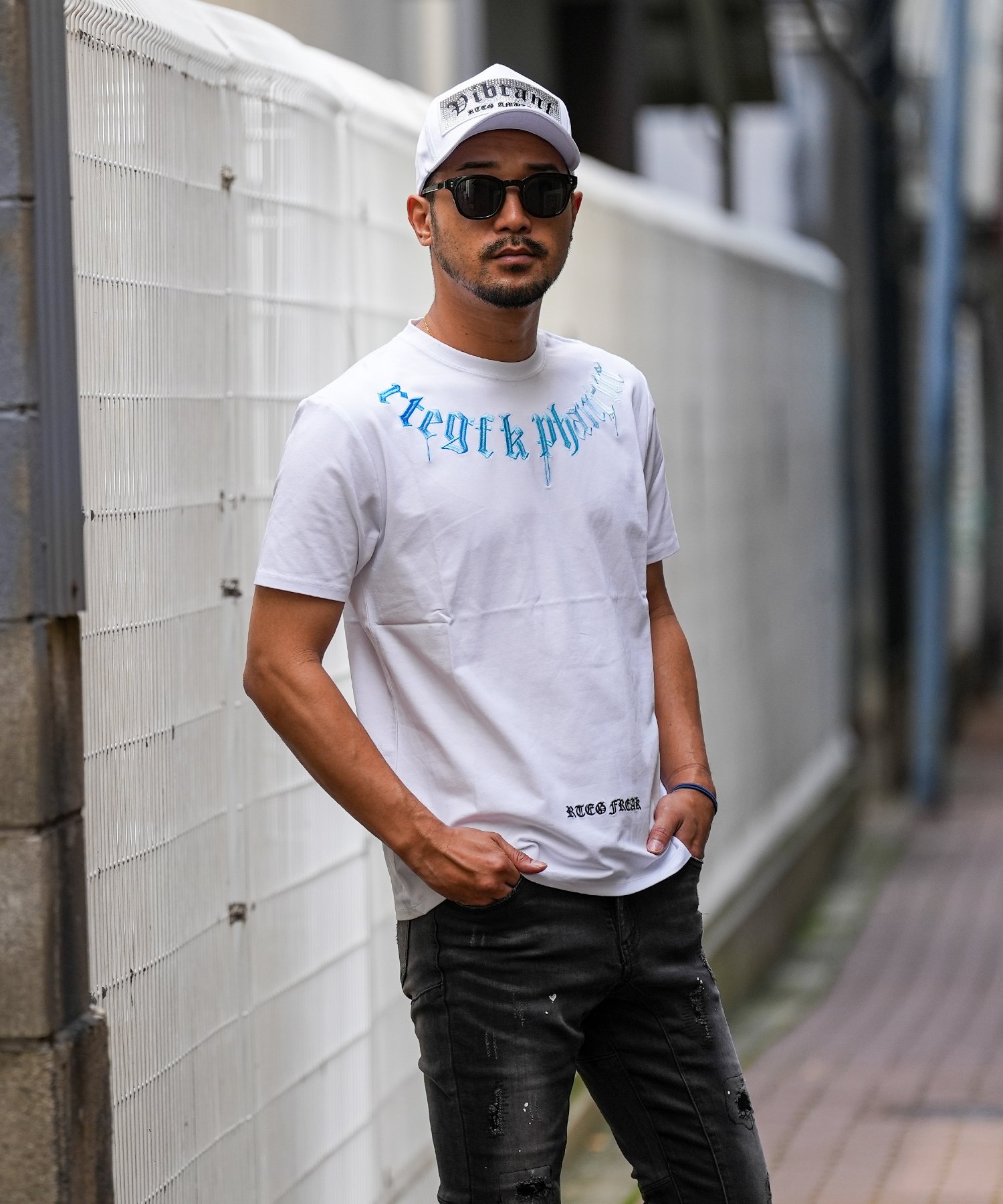 Retro Engine RTEG FK.phantm TEE アダムスジャグラー トップス カットソー・Tシャツ ブラック ホワイト