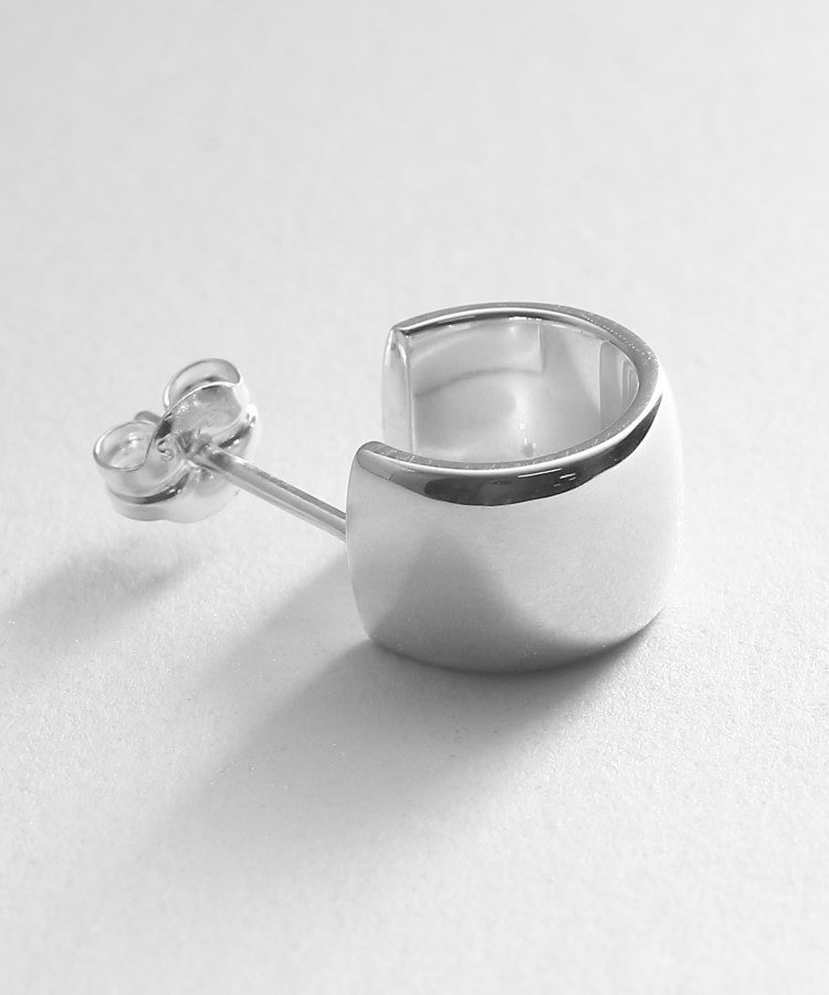 COCOSHNIK ONKITSCH シルバー スモールフープ ワイドピアス ココシュニック オンキッチュ アクセサリー・腕時計 ピアス シルバー【送料無料】