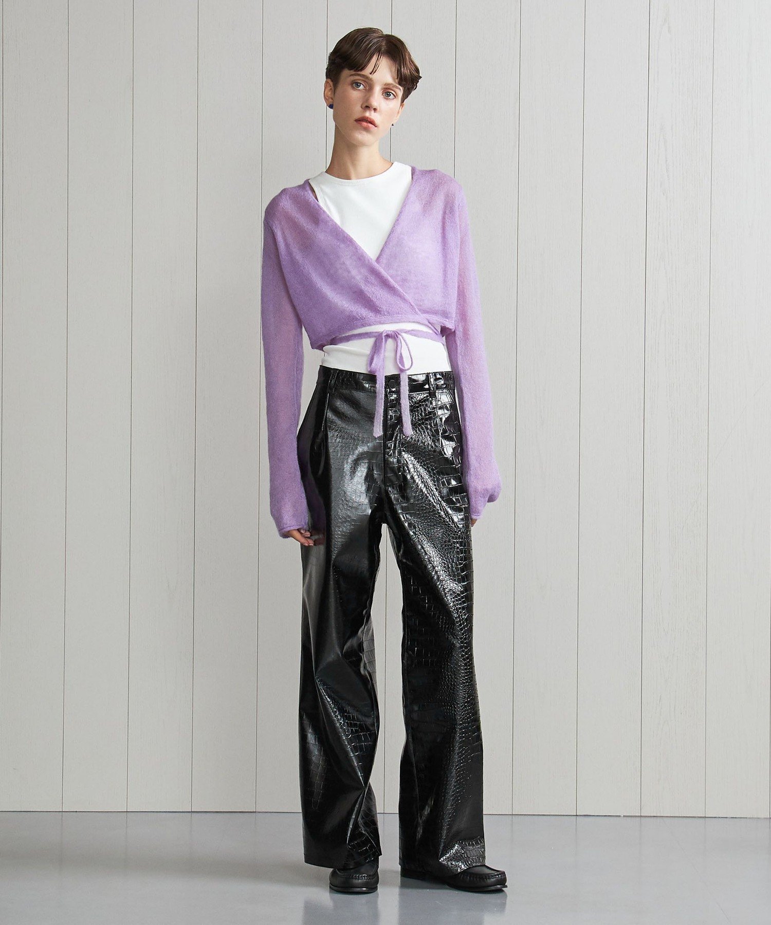 【SALE／80%OFF】BEAUTY&YOUTH UNITED ARROWS ＜H＞エンボスレザーライクパンツ ユナイテッドアローズ アウトレット パンツ その他のパンツ ブラック【送料無料】