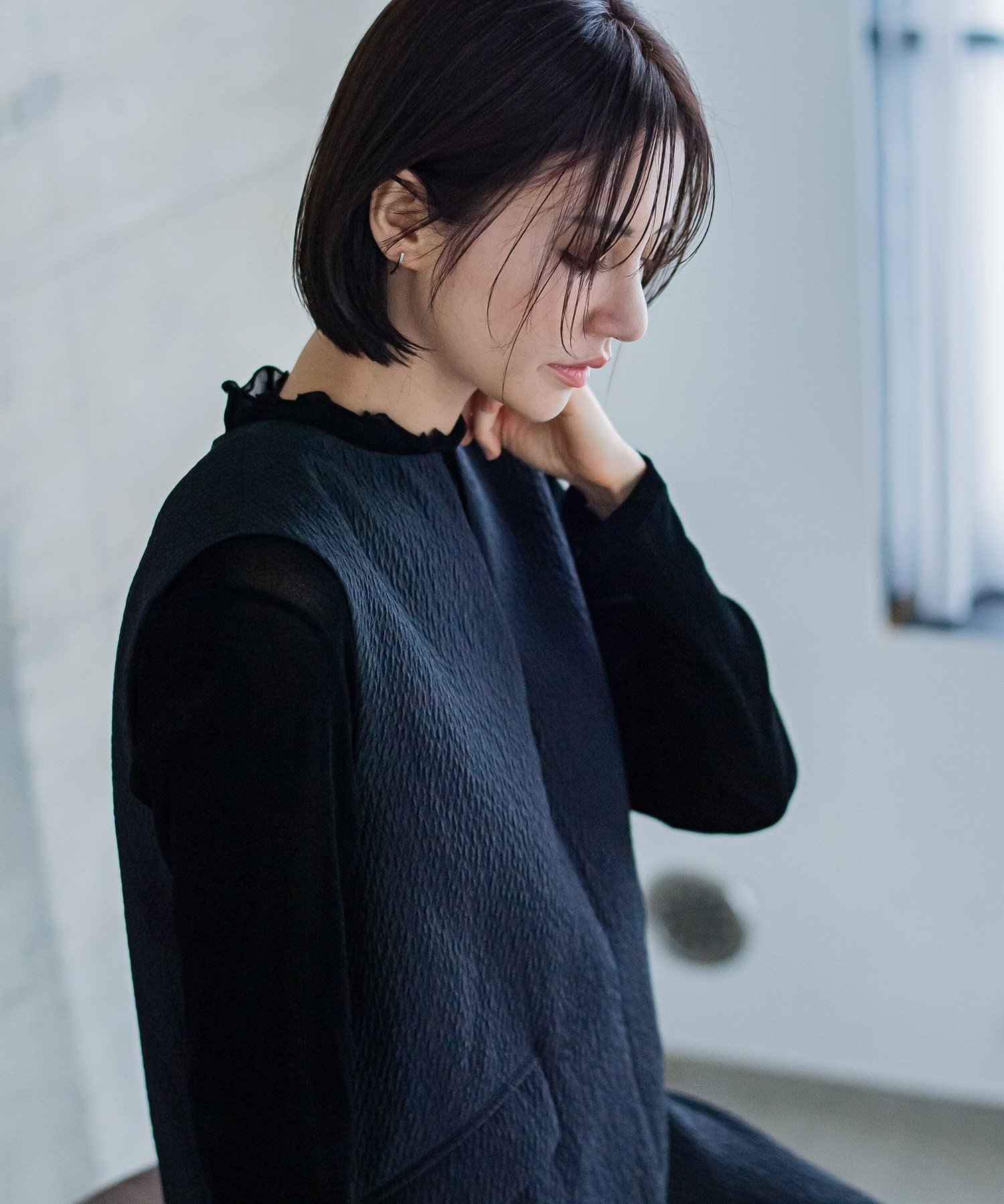 LAUTREAMONT ナイロンチュールフロッキーカットソー≪手洗い可能≫ ロートレアモン トップス カットソー・Tシャツ ブラック ホワイト