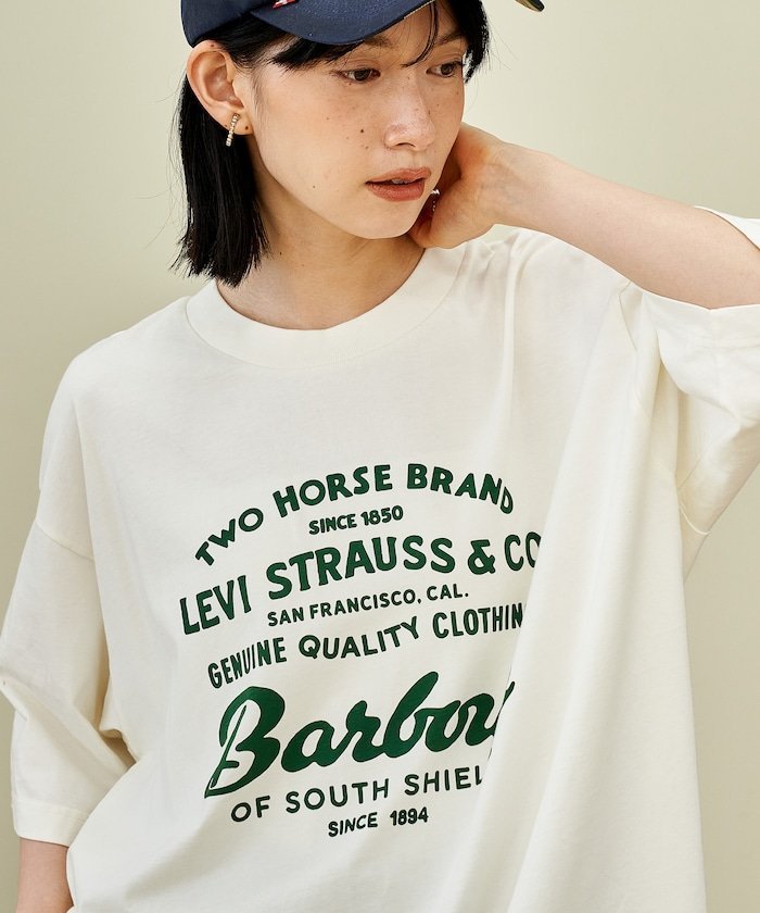 Barbour Levi's × Barbour Graphic T-shirt/リーバイス × バブアー グラフィック Tシャツ フリークスストア トップス カットソー・Tシャツ グリーン ホワイト【送料無料】のサムネイル